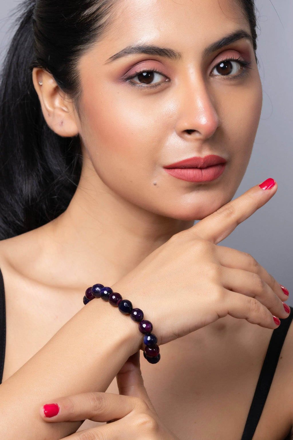 Handmade Beaded Bracelets - Grape Purple Semi Precious Onyx for Elegant Everyday Wear - Lookandadorn.com