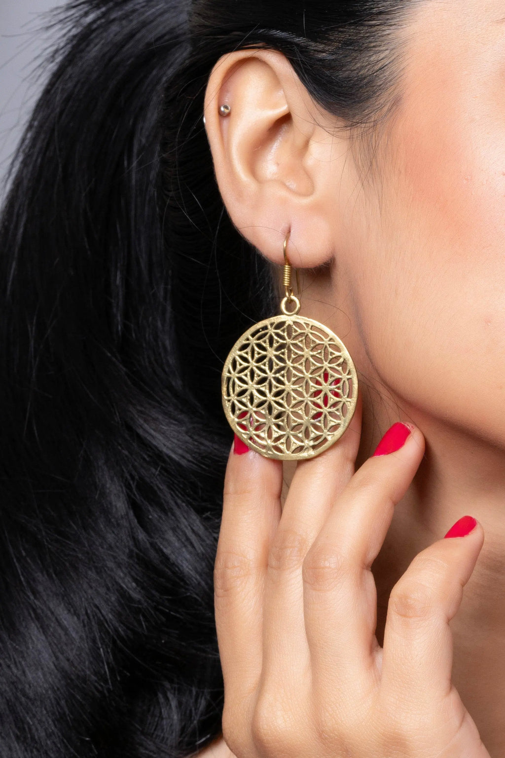 Designer Floral Round Golden Brass Earring - Lookandadorn.com