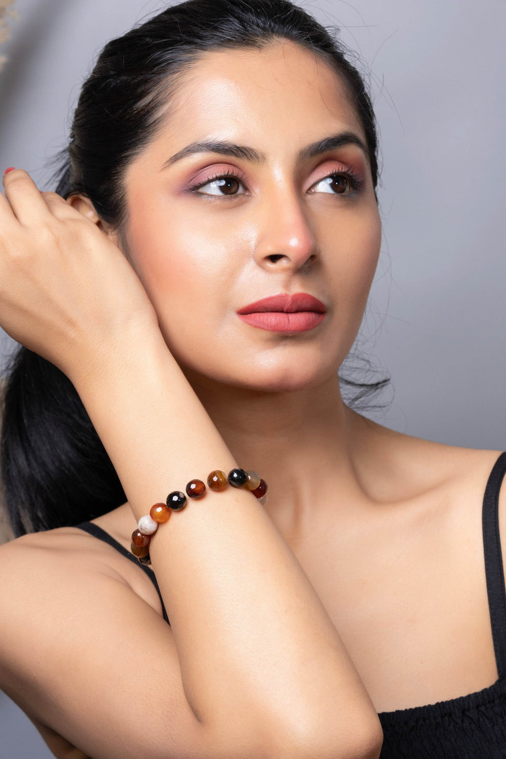 Handmade Onyx Bracelets: Brown Black Semi Precious Onyx Bracelet for Elegant Everyday Wear - Lookandadorn.com