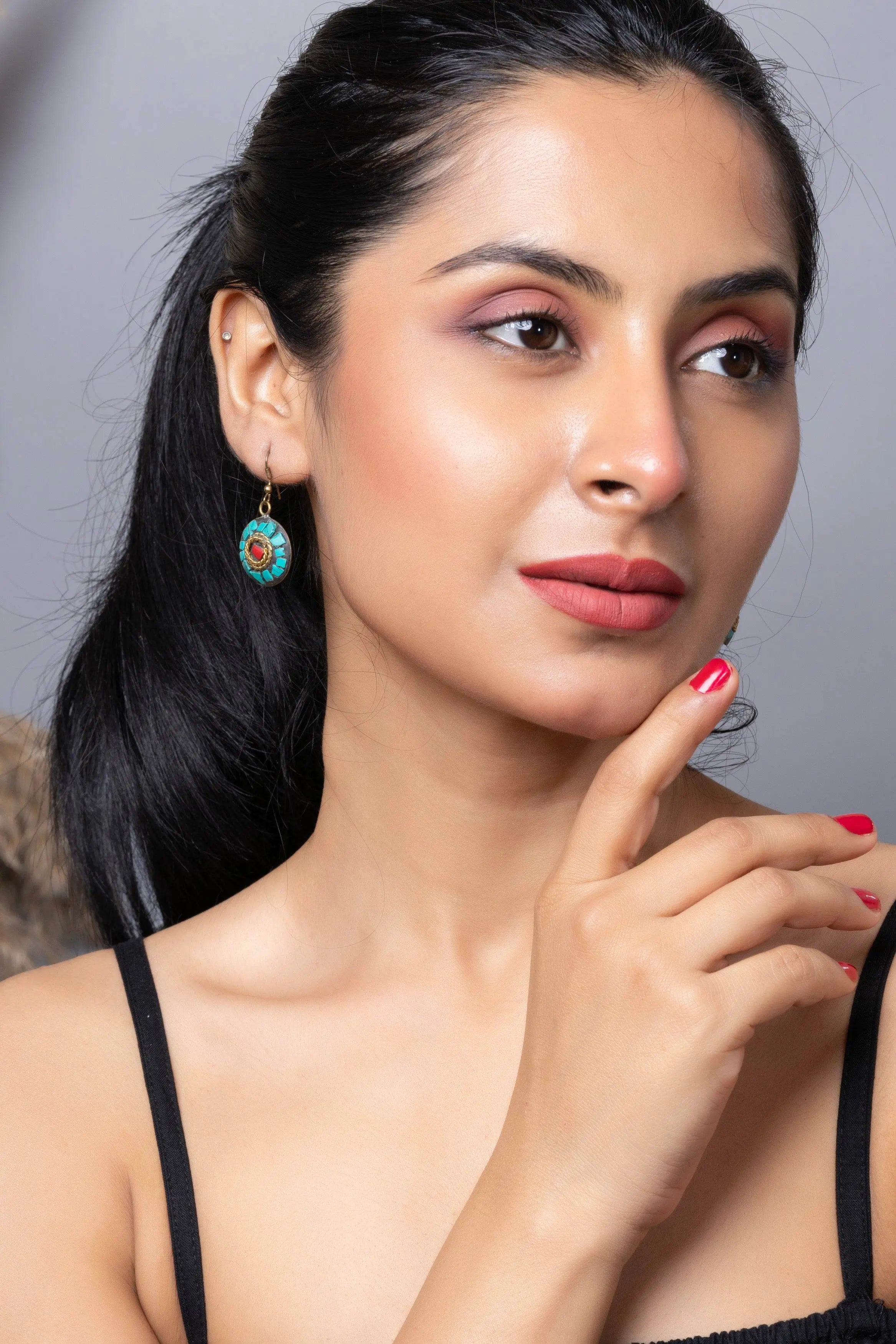Turquoise Black Golden Brass Tibetan Earring - Lookandadorn.com
