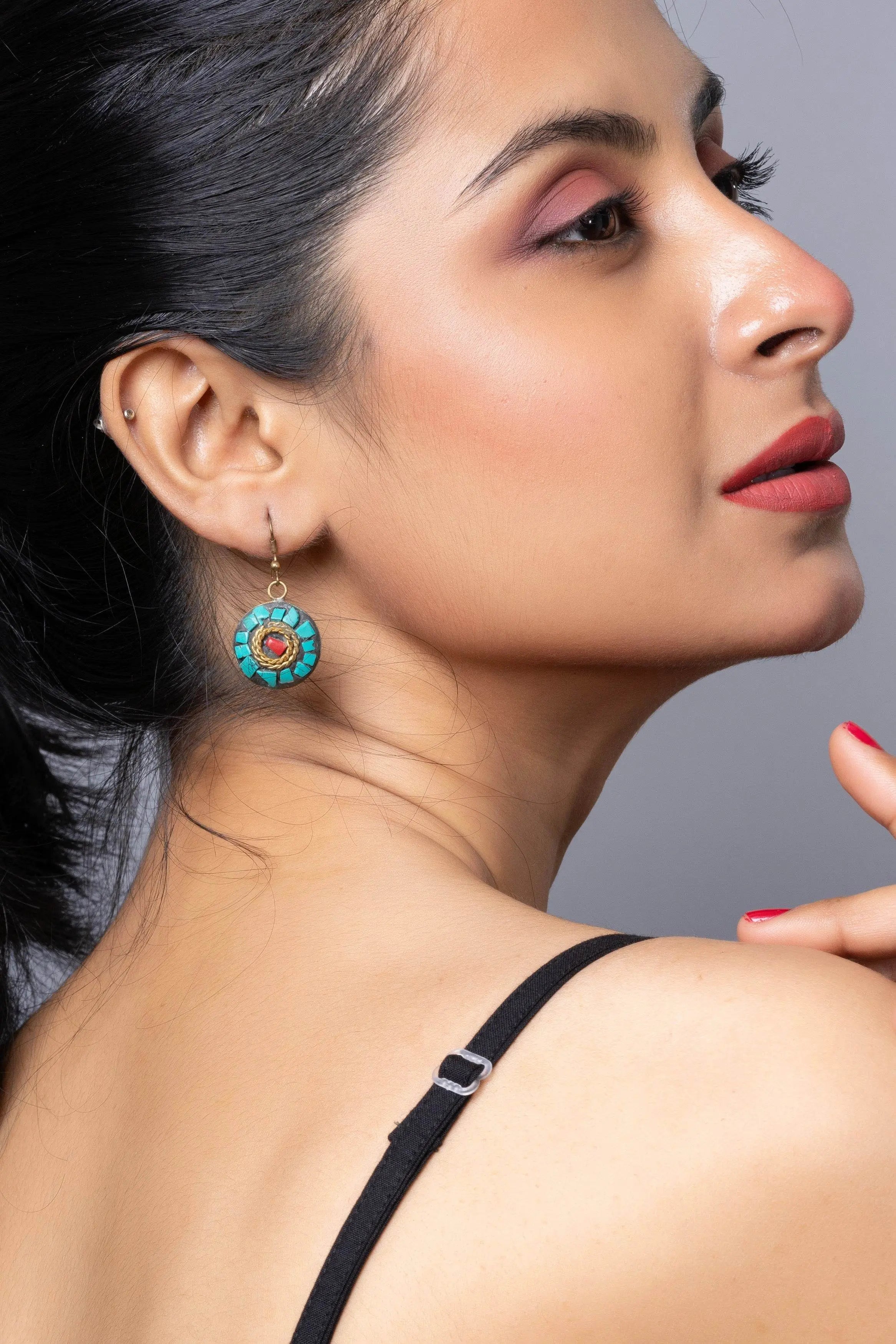 Turquoise Black Golden Brass Tibetan Earring - Lookandadorn.com