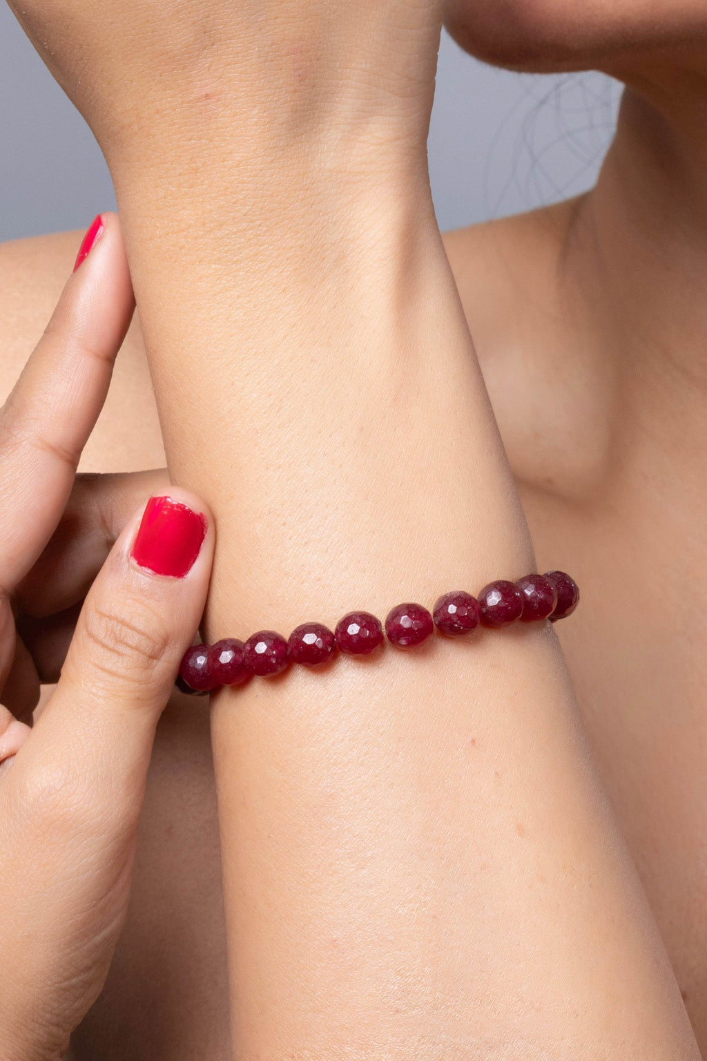 Handmade Bracelet - Semi Precious Maroon Onyx Unisex for Elegant Everyday Wear - Lookandadorn.com