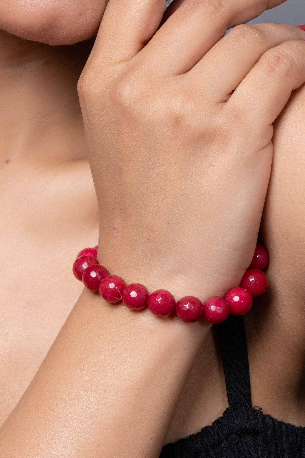 Handmade Onyx Bracelet - Unisex Semi Precious Red Onyx Jewelry - Lookandadorn.com