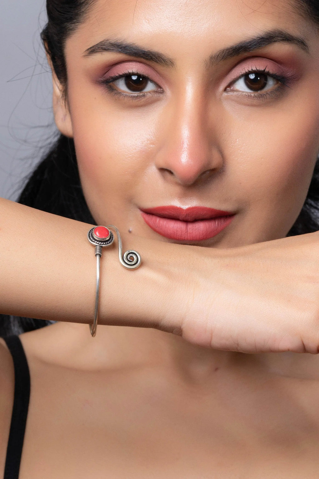 Oxidised Bangles: Red Twisted Silver Bangles for Elegant Everyday Wear - Lookandadorn.com