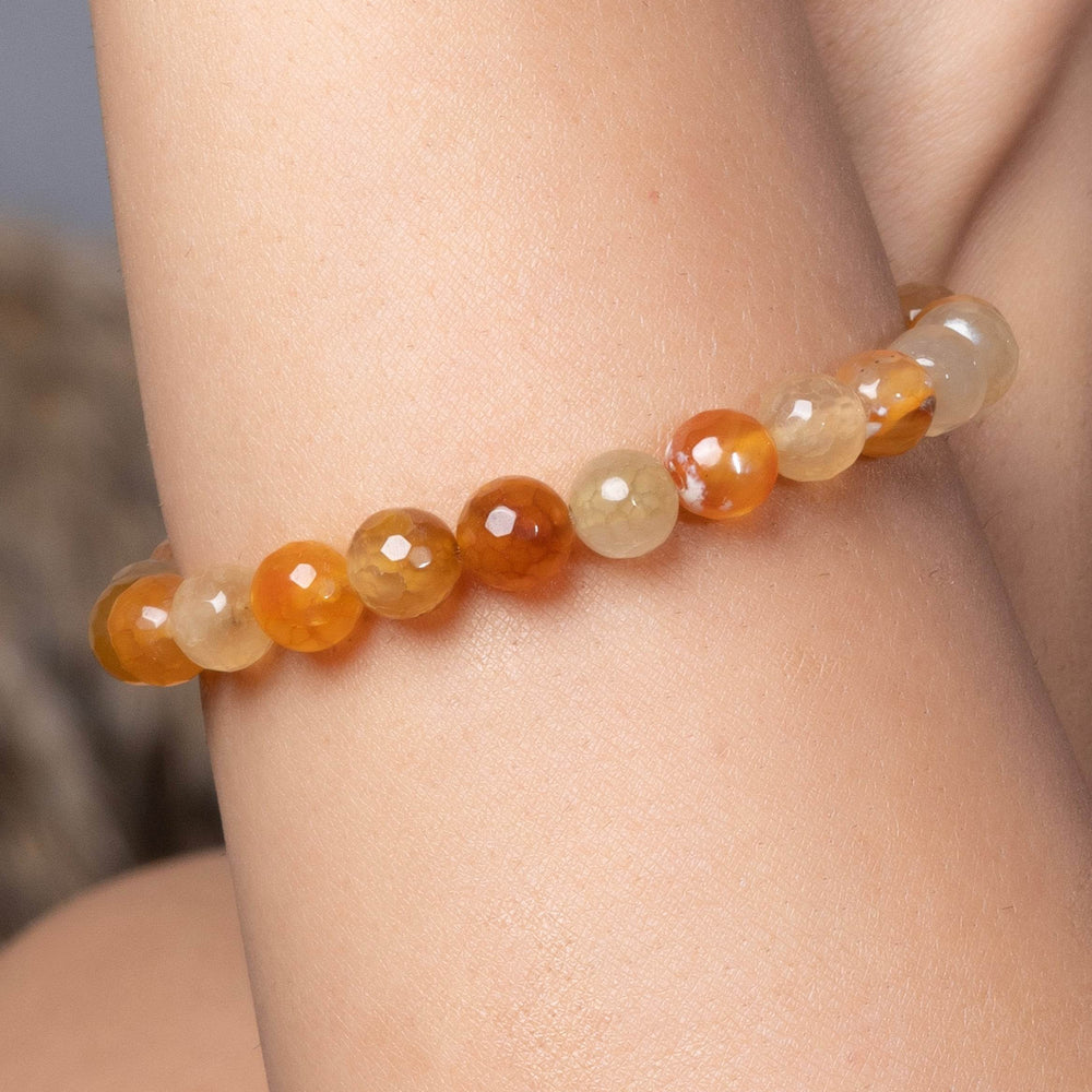 Handmade Orange Carnelian Bracelet for Boosting Motivation, Creativity & Confidence - Lookandadorn.com