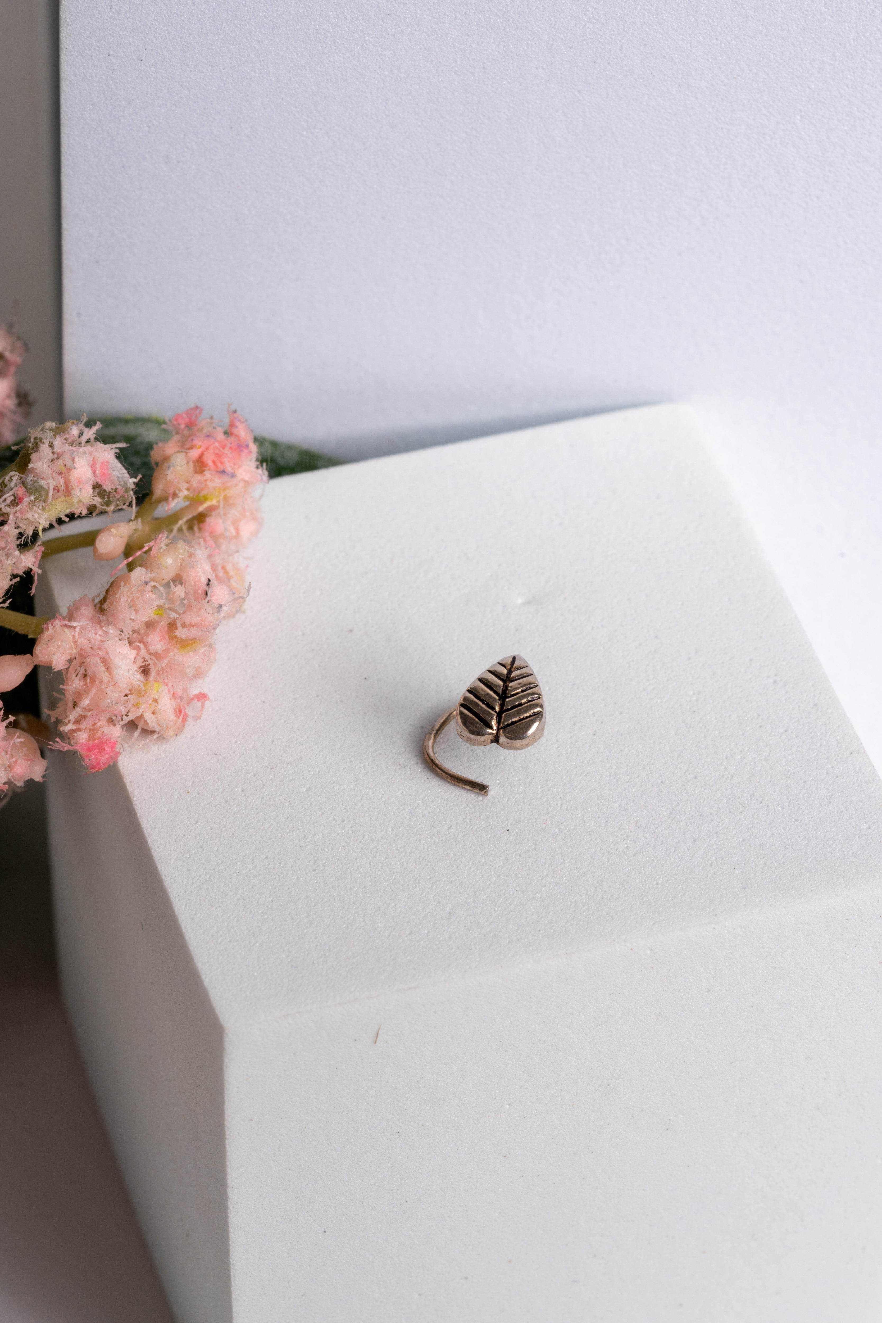 92.5 Pure Silver Nose Pin - Piercing Silver Nosepin Design - Lookandadorn.com