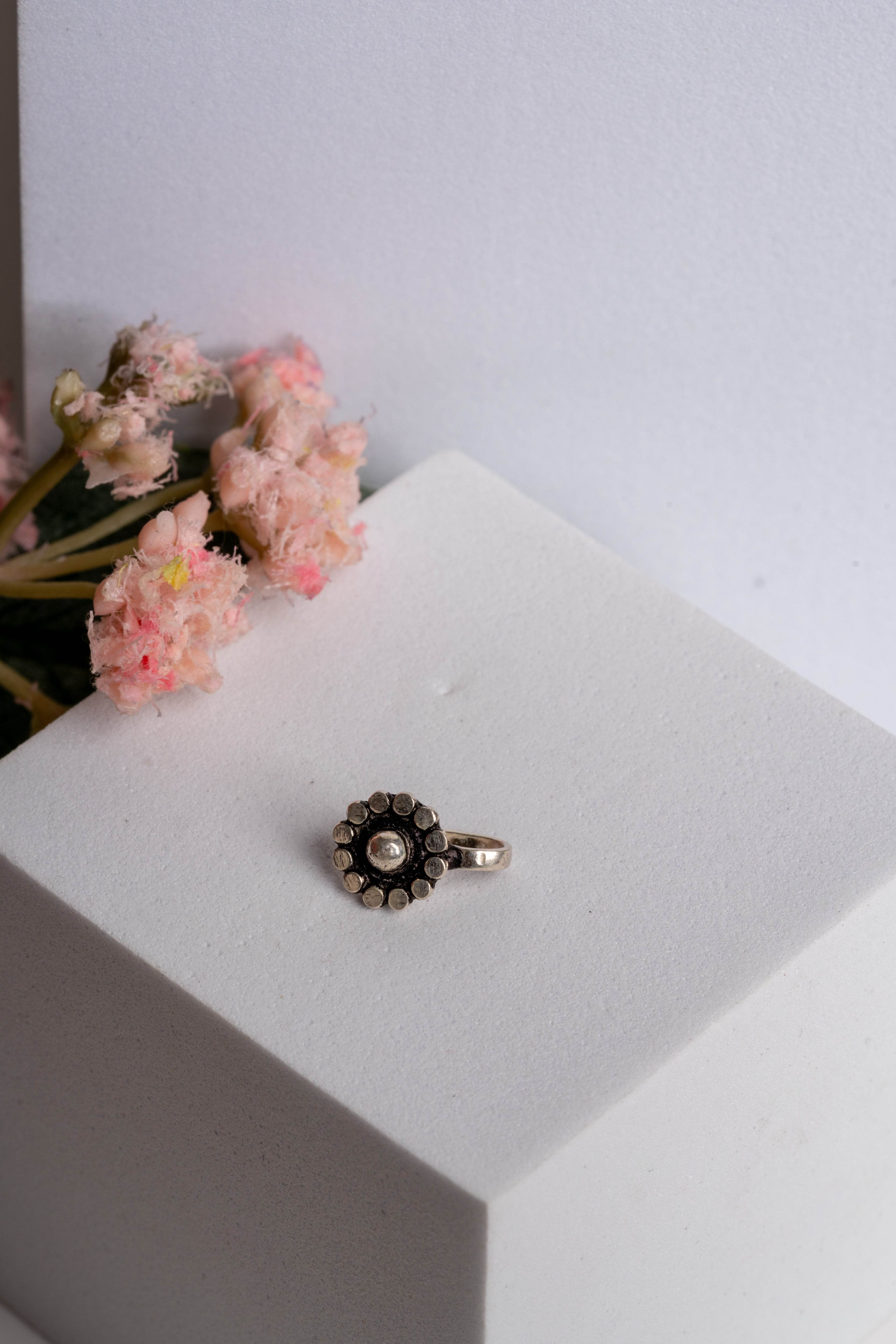 92.5 Pure Silver Nose Pin without Piercing - Clip-On Design Silver Nose Pin - Lookandadorn.com