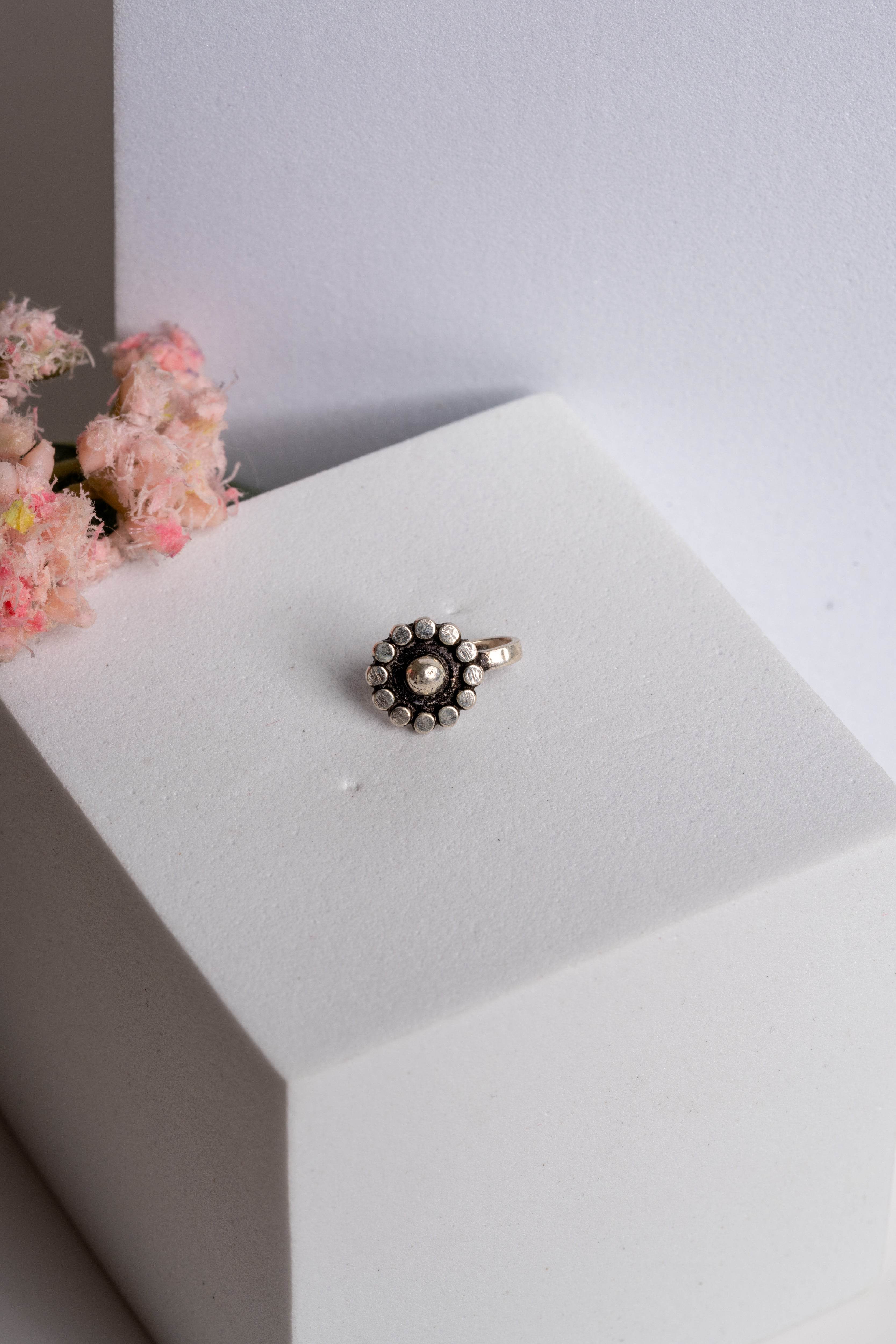 92.5 Pure Silver Nose Pin without Piercing - Clip-On Design Silver Nose Pin - Lookandadorn.com