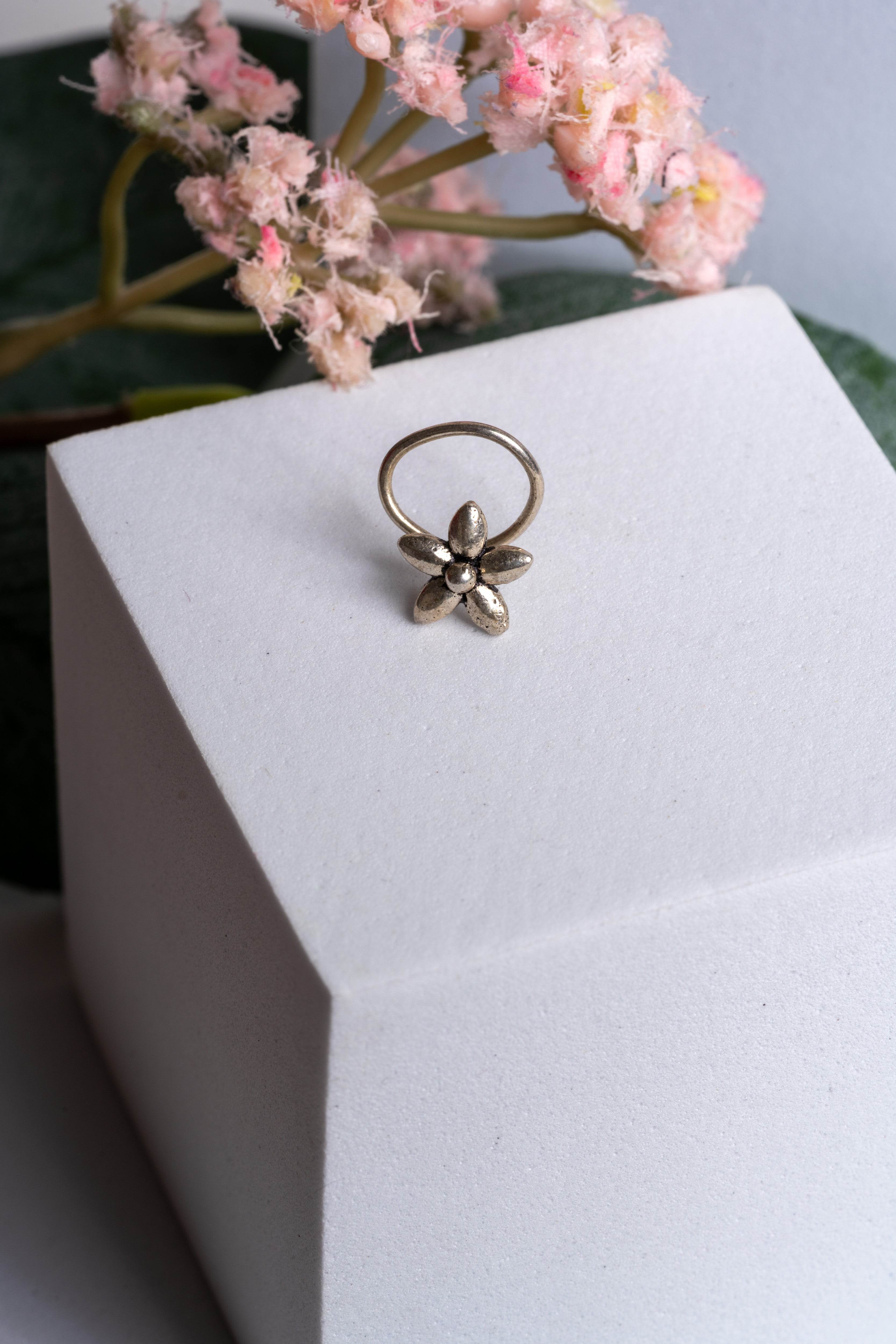 92.5 Pure Silver Nose Pin - Piercing Silver Nosepin Design - Lookandadorn.com