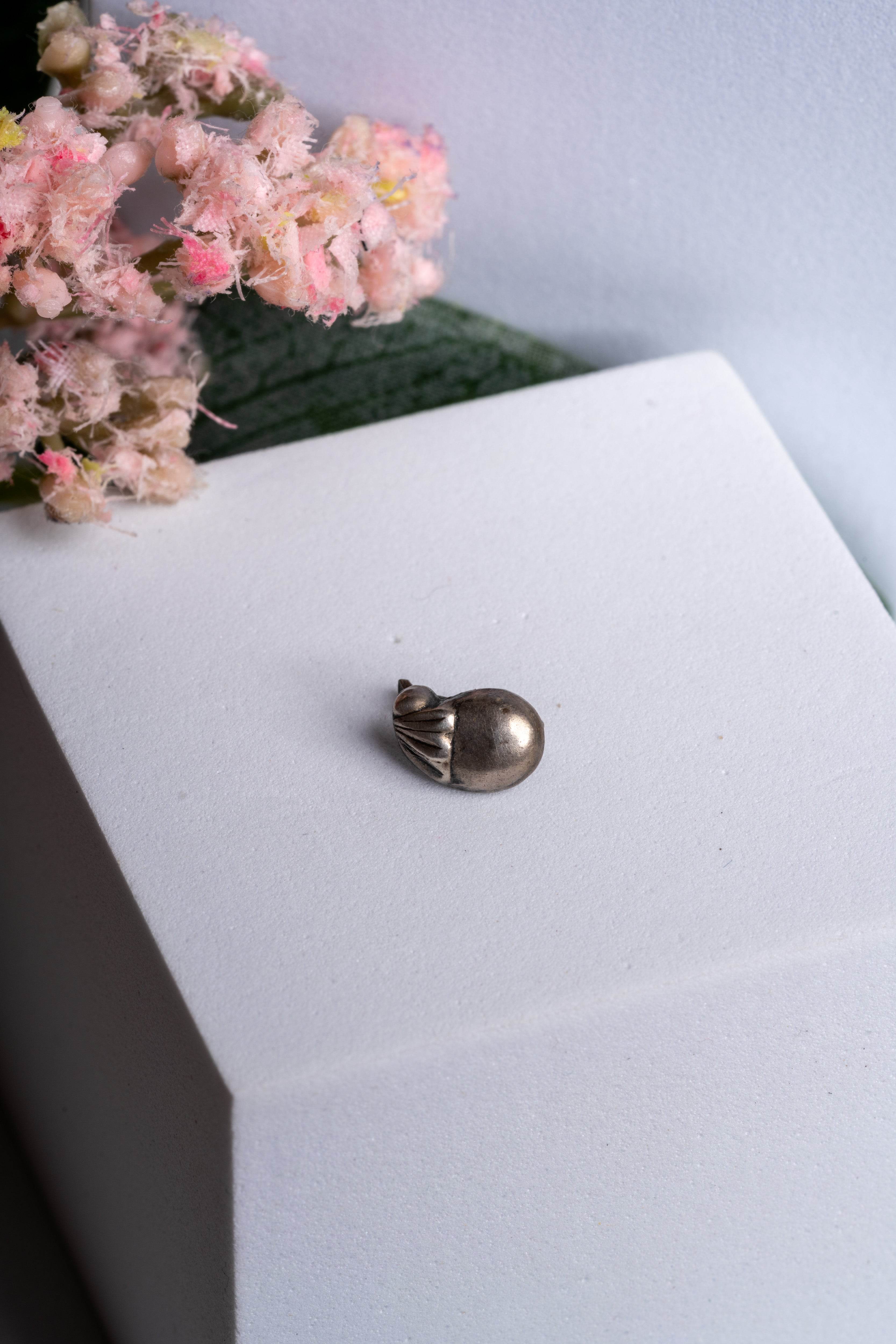 92.5 Pure Silver Nose Pin without Piercing - Clip-On Design Silver Nose Pin - Lookandadorn.com