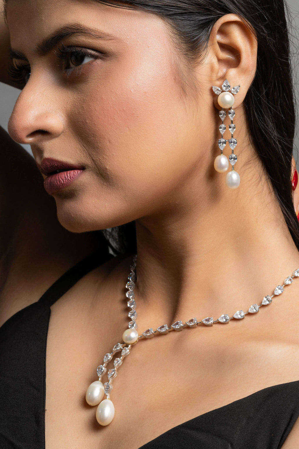 American Diamond with Pearl Drop Sterling Silver Necklace & Earrings Set - Lookandadorn.com