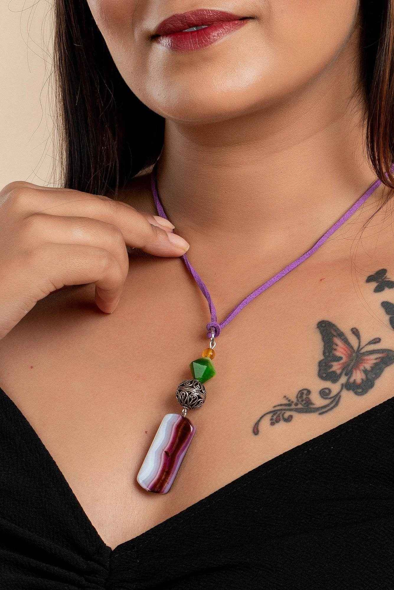 Handmade Agate Onyx Jewelry, Designer German Silver Filigree Neckpiece with Adjustable Suede Cord - Lookandadorn.com