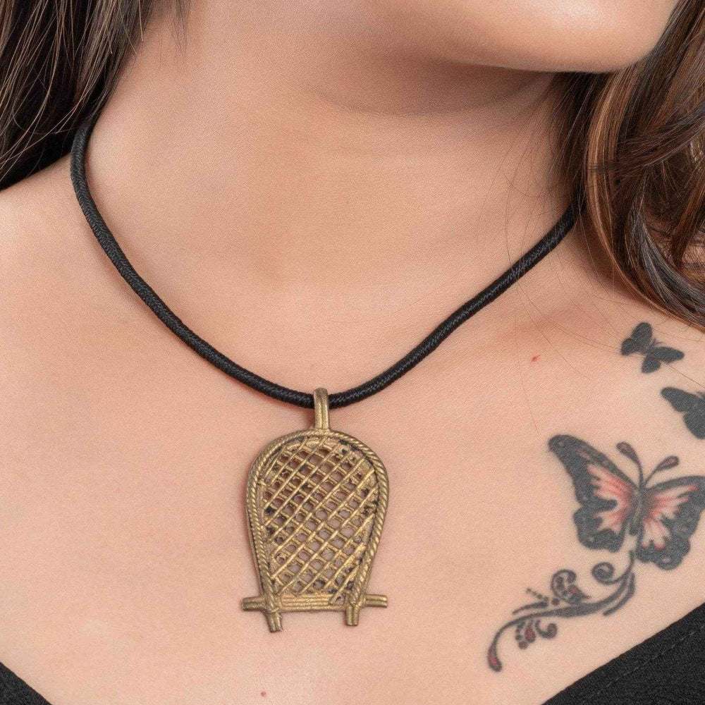 Handcrafted Dokra Neckpiece with Black Dori – Unique Dokra Jewelry for Stylish Women - Lookandadorn.com