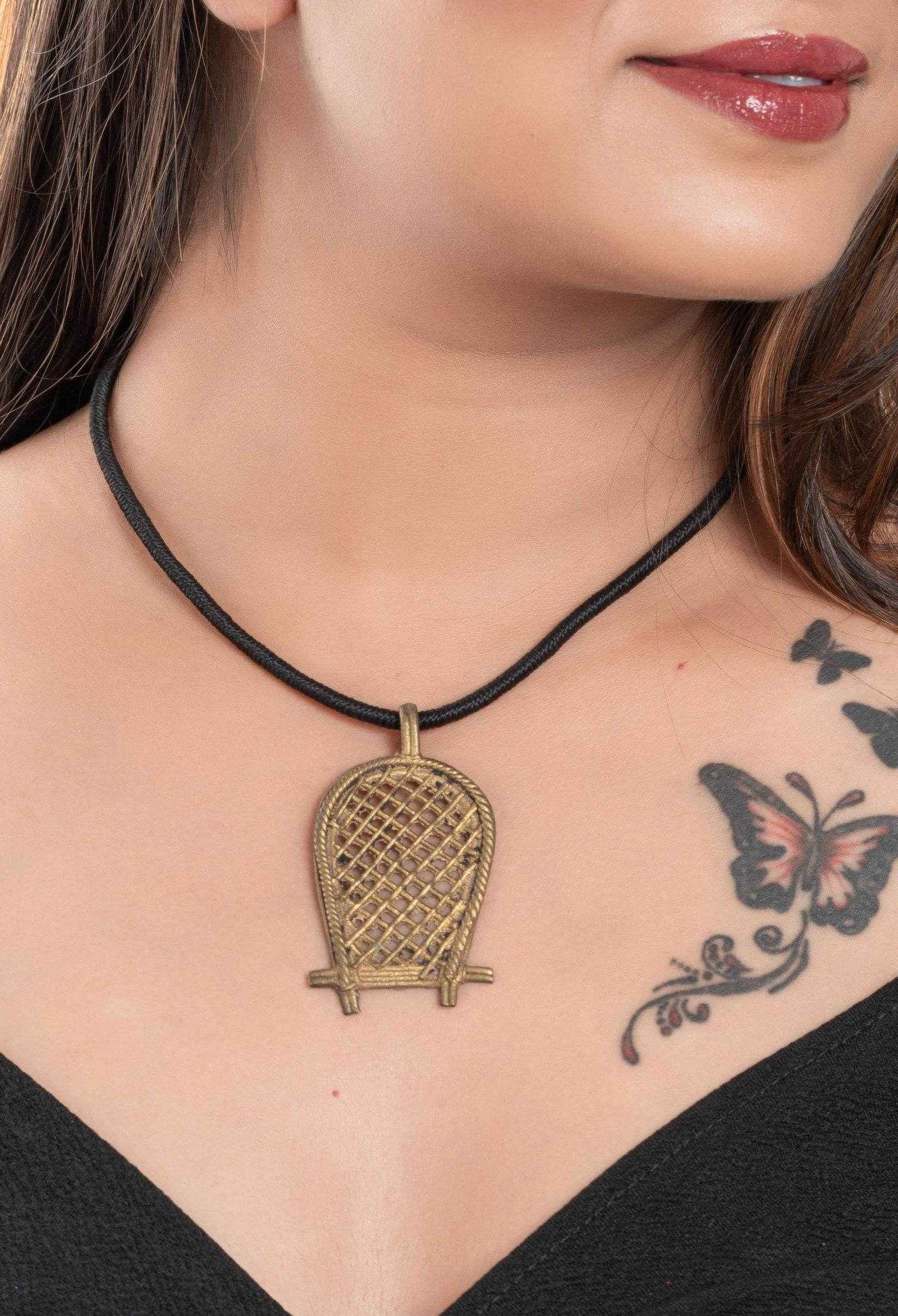 Handcrafted Dokra Neckpiece with Black Dori – Unique Dokra Jewelry for Stylish Women - Lookandadorn.com
