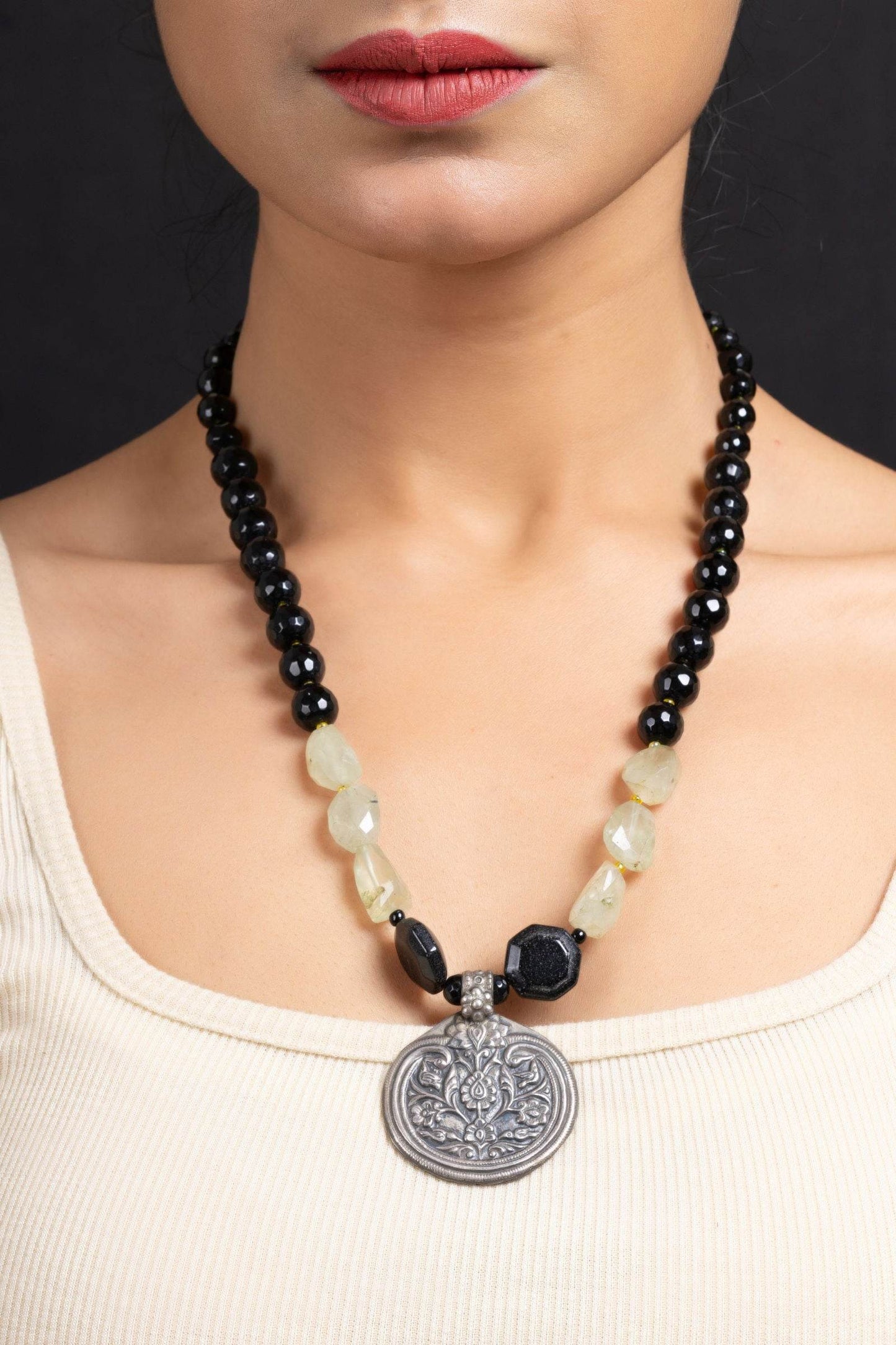 Elegant 925 Pure Silver Pendant Necklace with Green Black Semi-Precious Stone, Handcrafted Design - Lookandadorn.com
