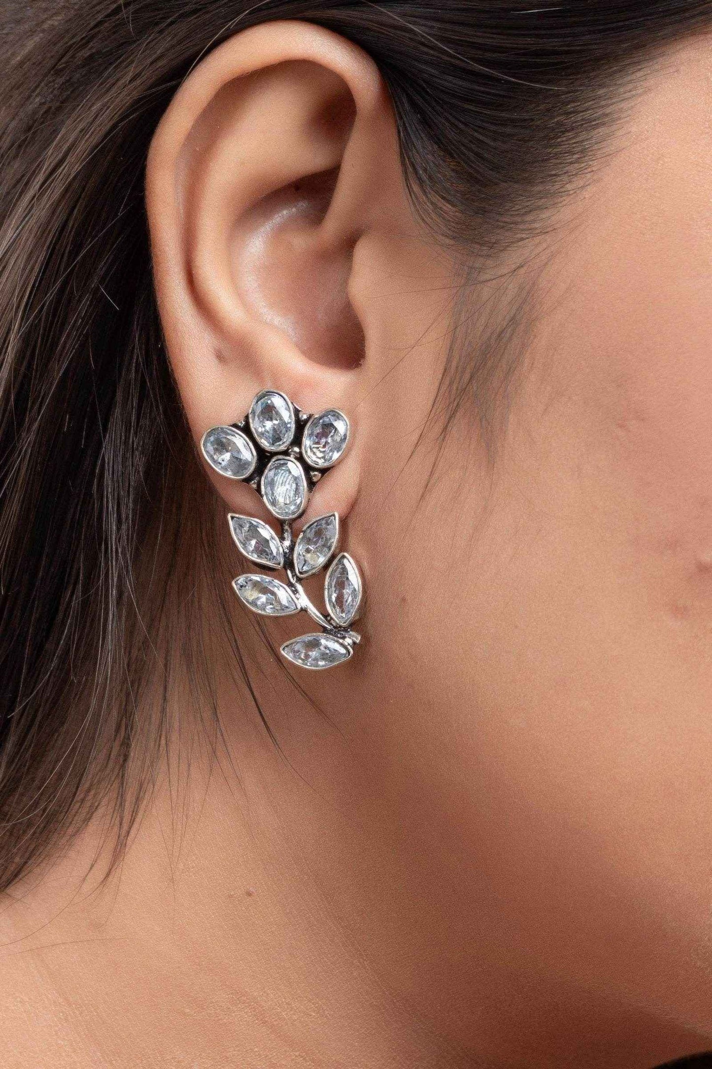Elegant White Cubic Zirconia Stud Earrings in Oxidised Silver for All Occasions, Non-Allergic Design - Lookandadorn.com