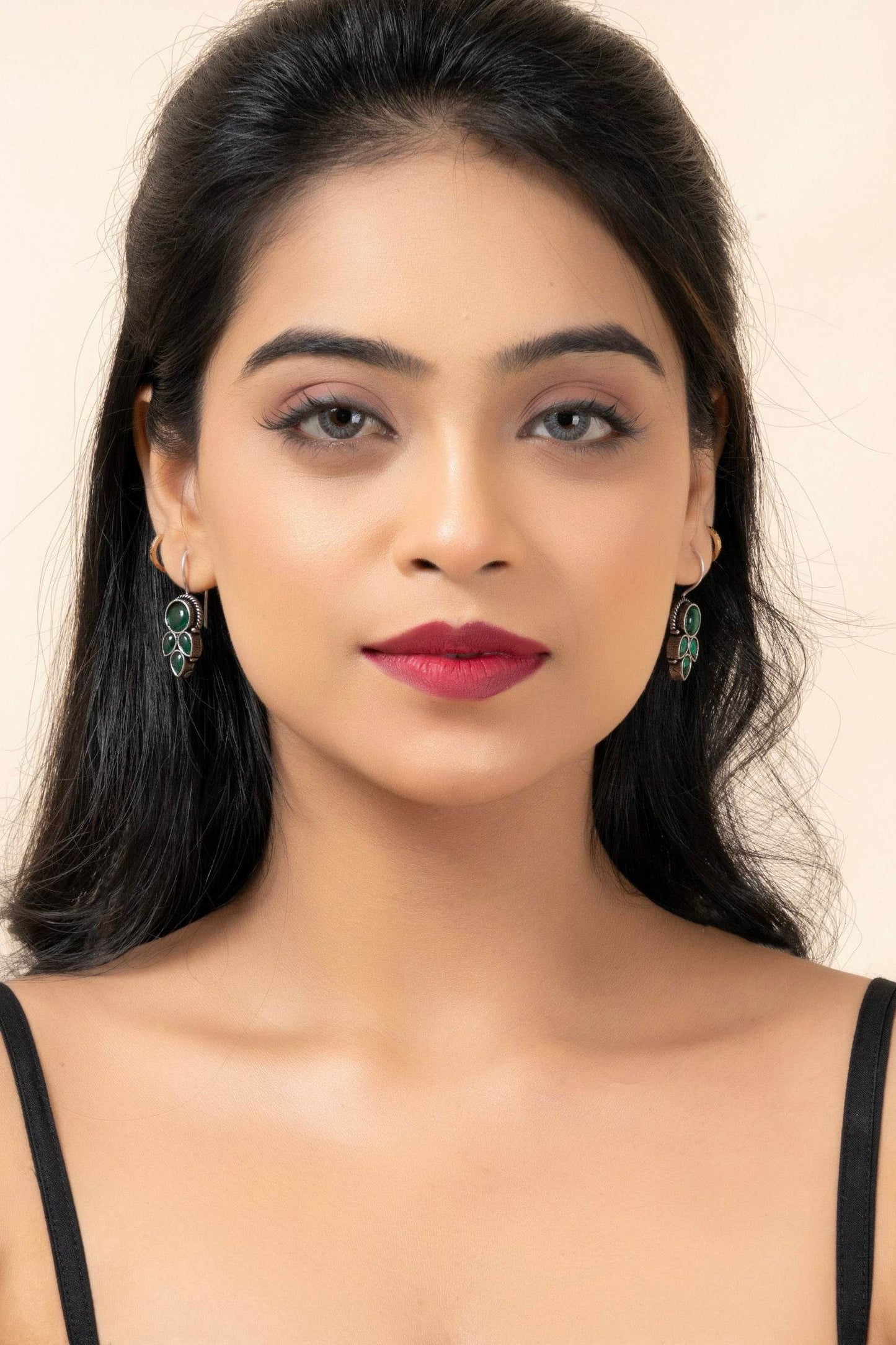 Emerald Green Oxidized Silver Dangle Earrings - Unique Designer Jewelry for Every Occasion - Lookandadorn.com
