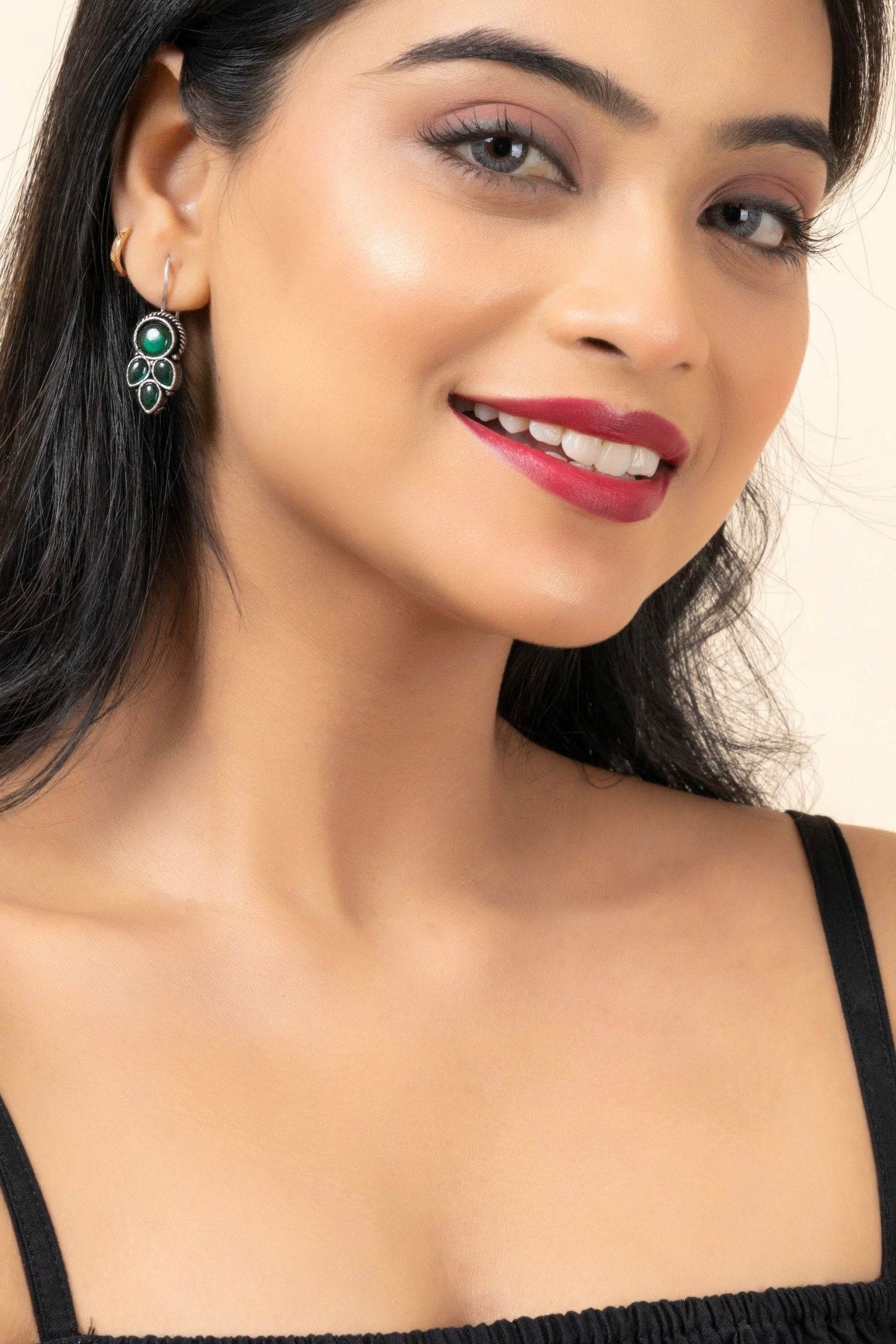 Emerald Green Oxidized Silver Dangle Earrings - Unique Designer Jewelry for Every Occasion - Lookandadorn.com