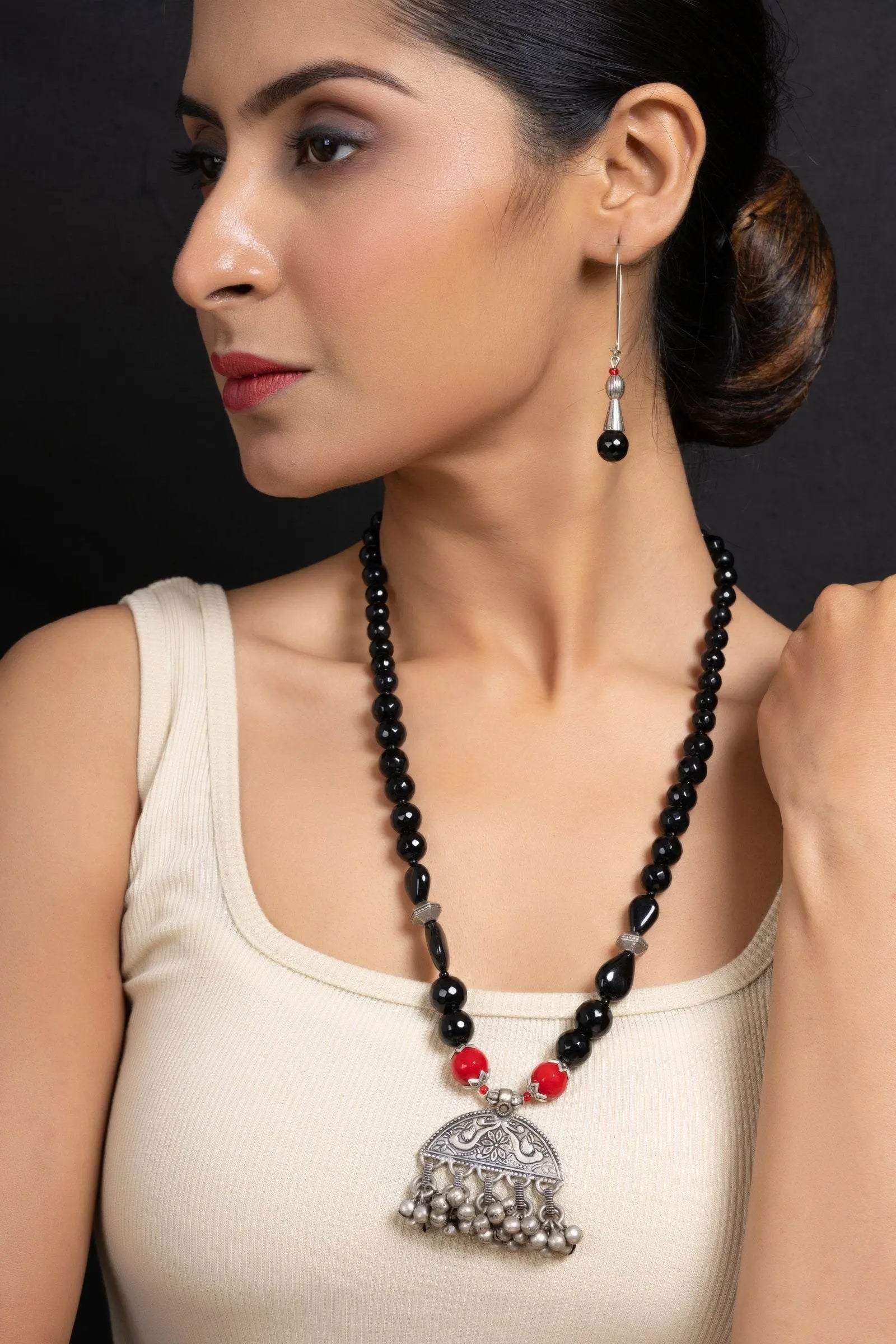 Handmade German Silver Ghungroo Pendant With Red Black Onyx Stones Jewelry Sets - Lookandadorn.com