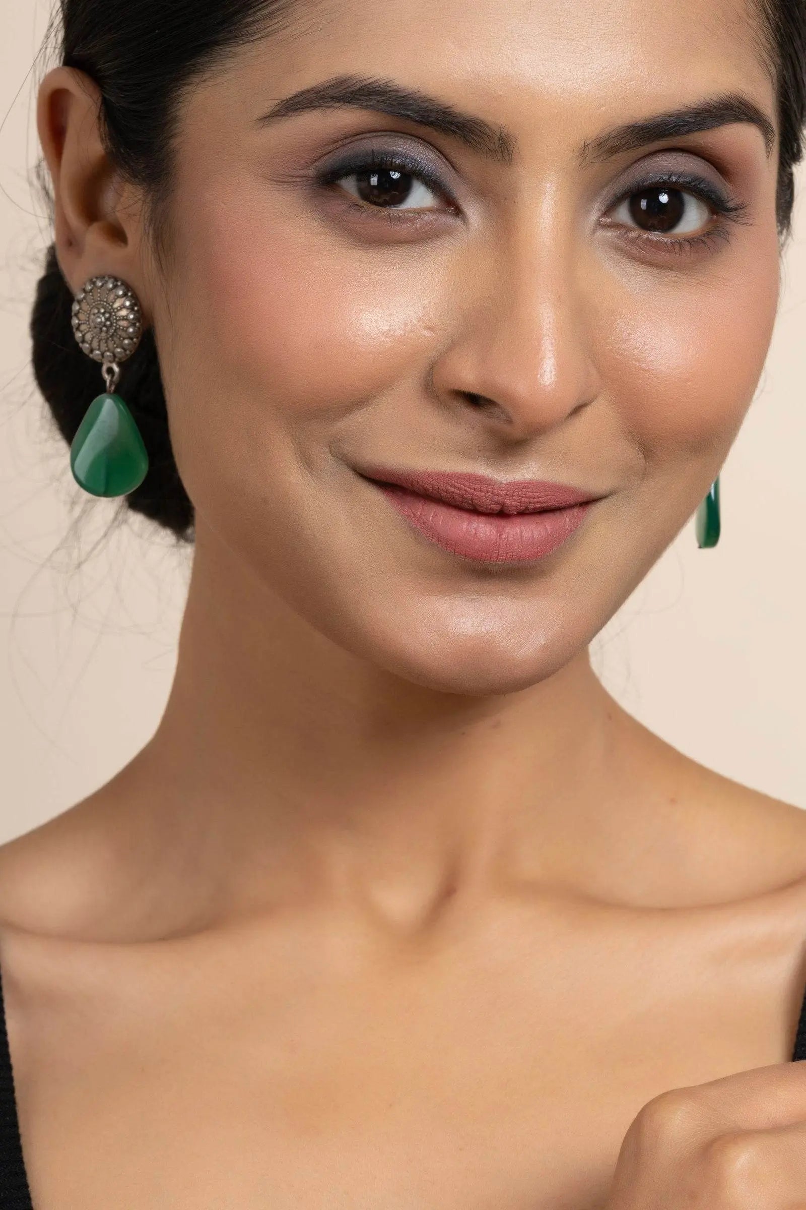 Handmade German Silver Round Stud Earrings with Green Semi Precious Agate Stone - Lookandadorn.com