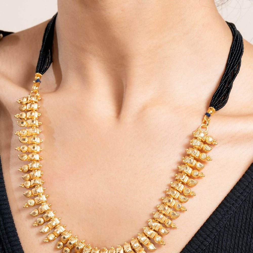 Gold Plated Designer Necklace with Black Tassel Dori - Elegant Copper Jewelry for All Occasions - Lookandadorn.com