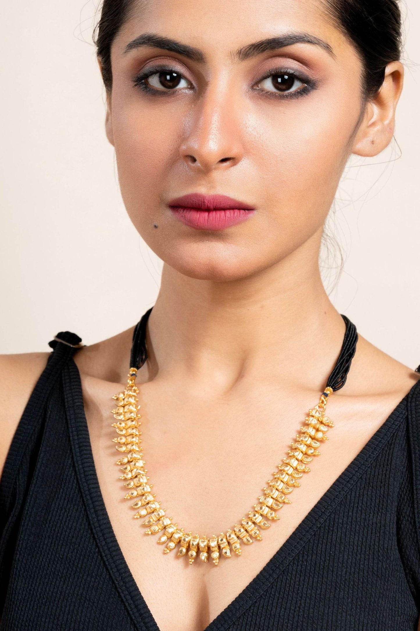 Gold Plated Designer Necklace with Black Tassel Dori - Elegant Copper Jewelry for All Occasions - Lookandadorn.com