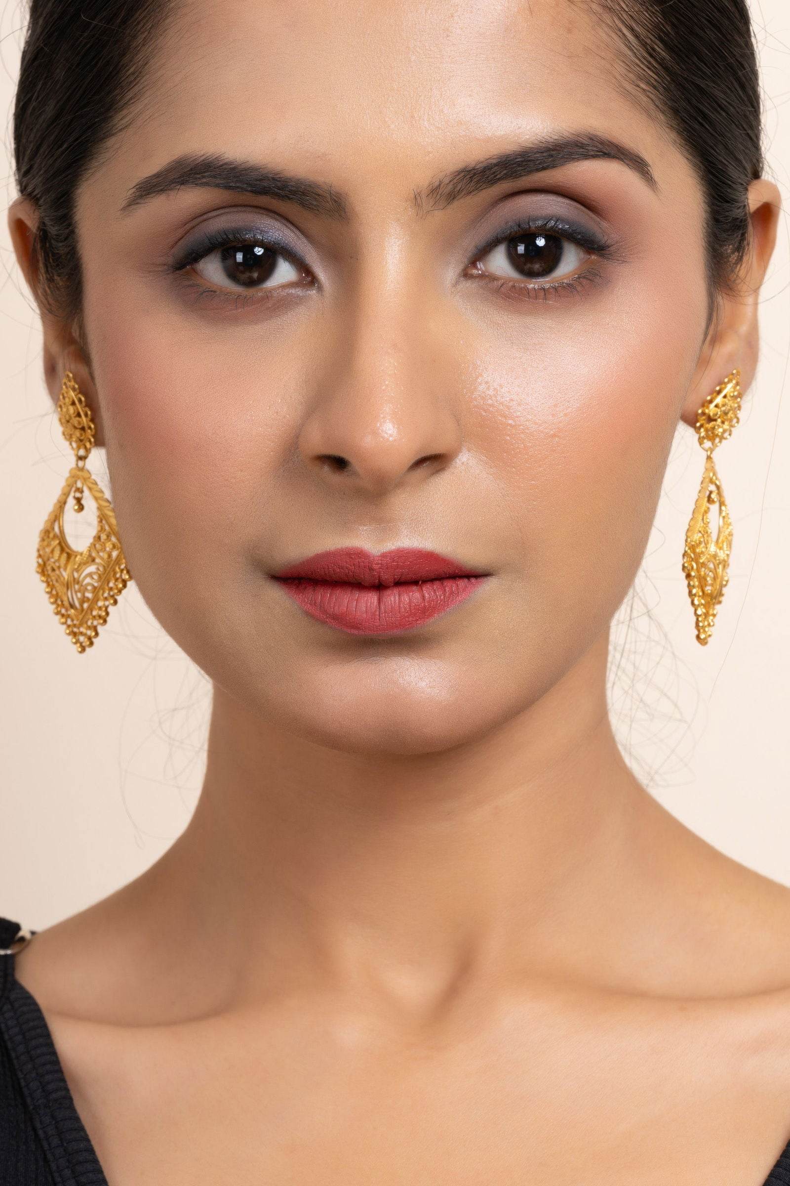 Gold Plated Cutwork Drop Stud Earrings - Exquisite Jewelry for Every Occasion - Lookandadorn.com