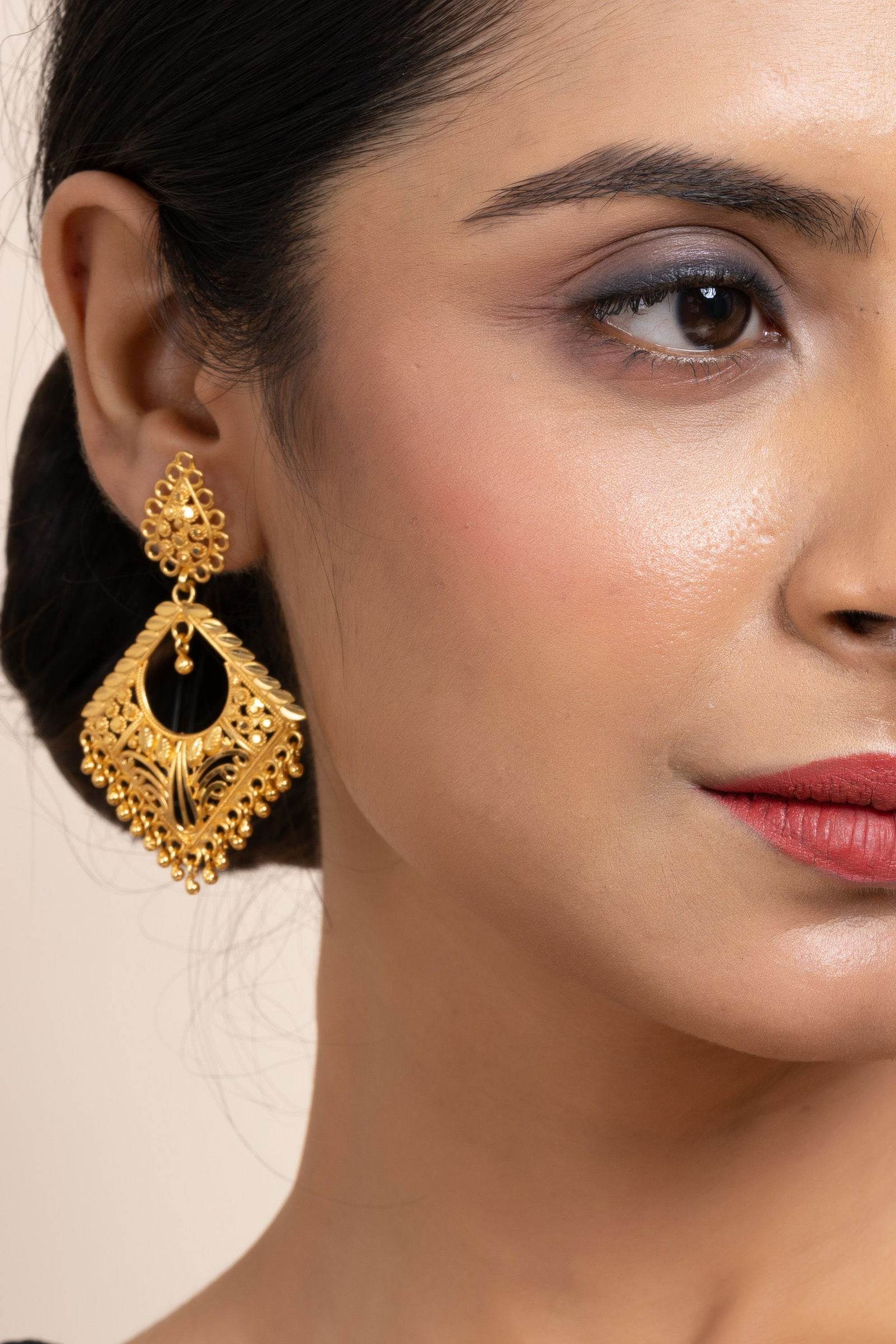 Gold Plated Cutwork Drop Stud Earrings - Exquisite Jewelry for Every Occasion - Lookandadorn.com