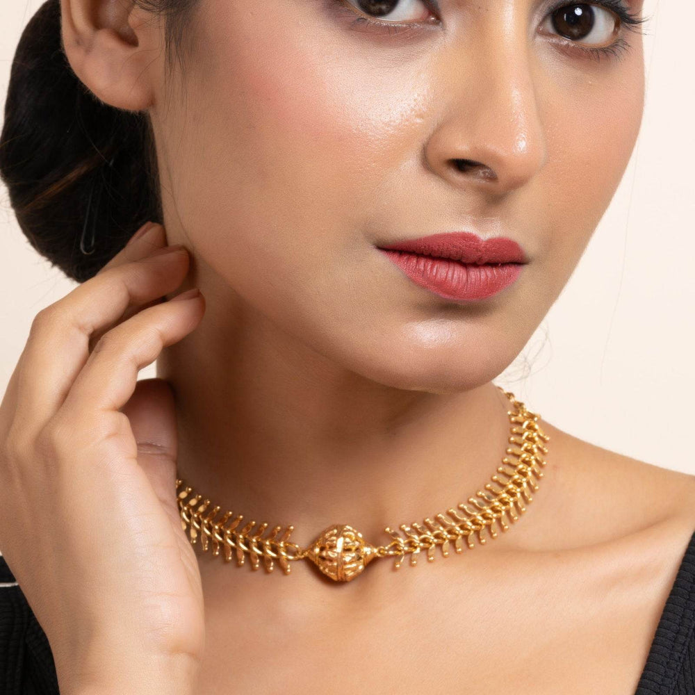 Gold Plated Fish Bone Choker Necklace with Unique Focal Bead - Exquisite Jewelry - Lookandadorn.com