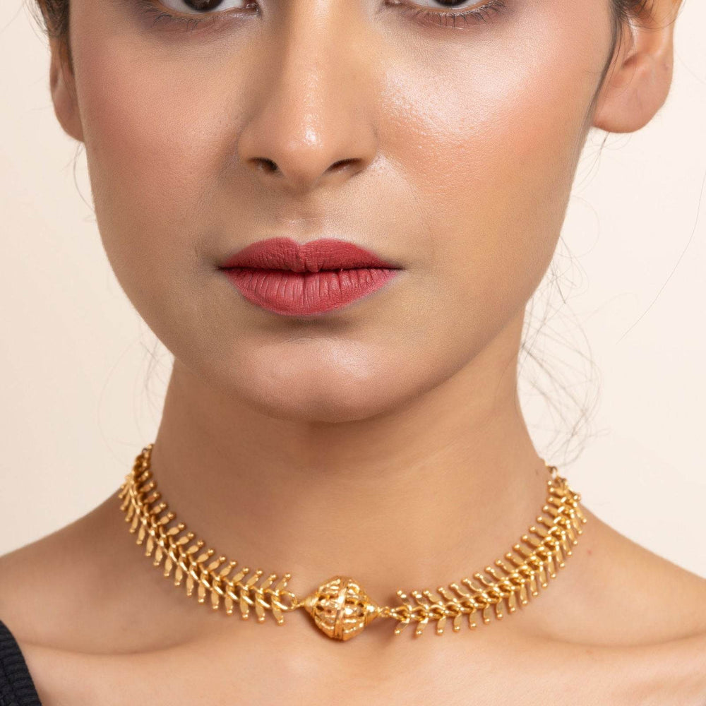 Gold Plated Fish Bone Choker Necklace with Unique Focal Bead - Exquisite Jewelry - Lookandadorn.com