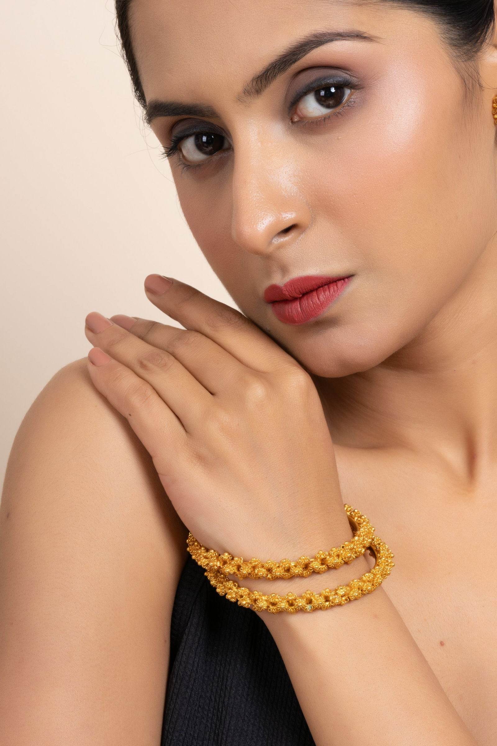 Gold Plated Floral Bangle Set of 2 – Exquisite Copper Jewelry for All Occasions - Lookandadorn.com