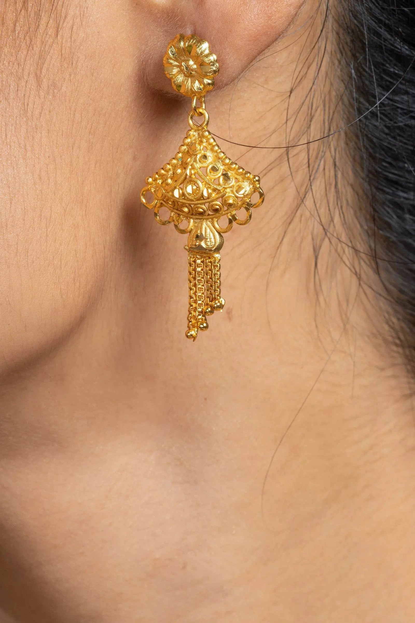Gold Plated Sleek Necklace with Matching Stud Earrings Jewelry Set - Jewelry for All Occasions - Lookandadorn.com