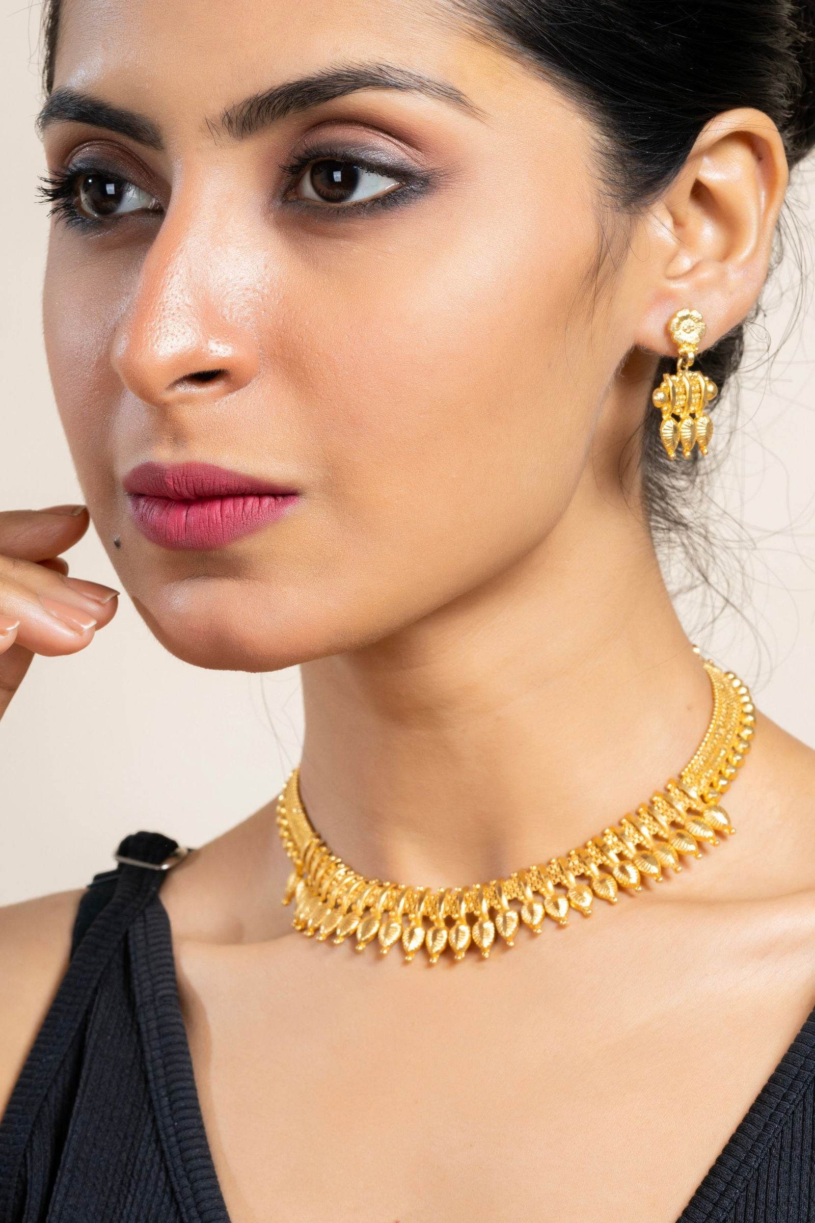 Gold Plated Leaf Necklace with Matching Stud Earrings Jewelry Set - Exquisite Jewelry - Lookandadorn.com