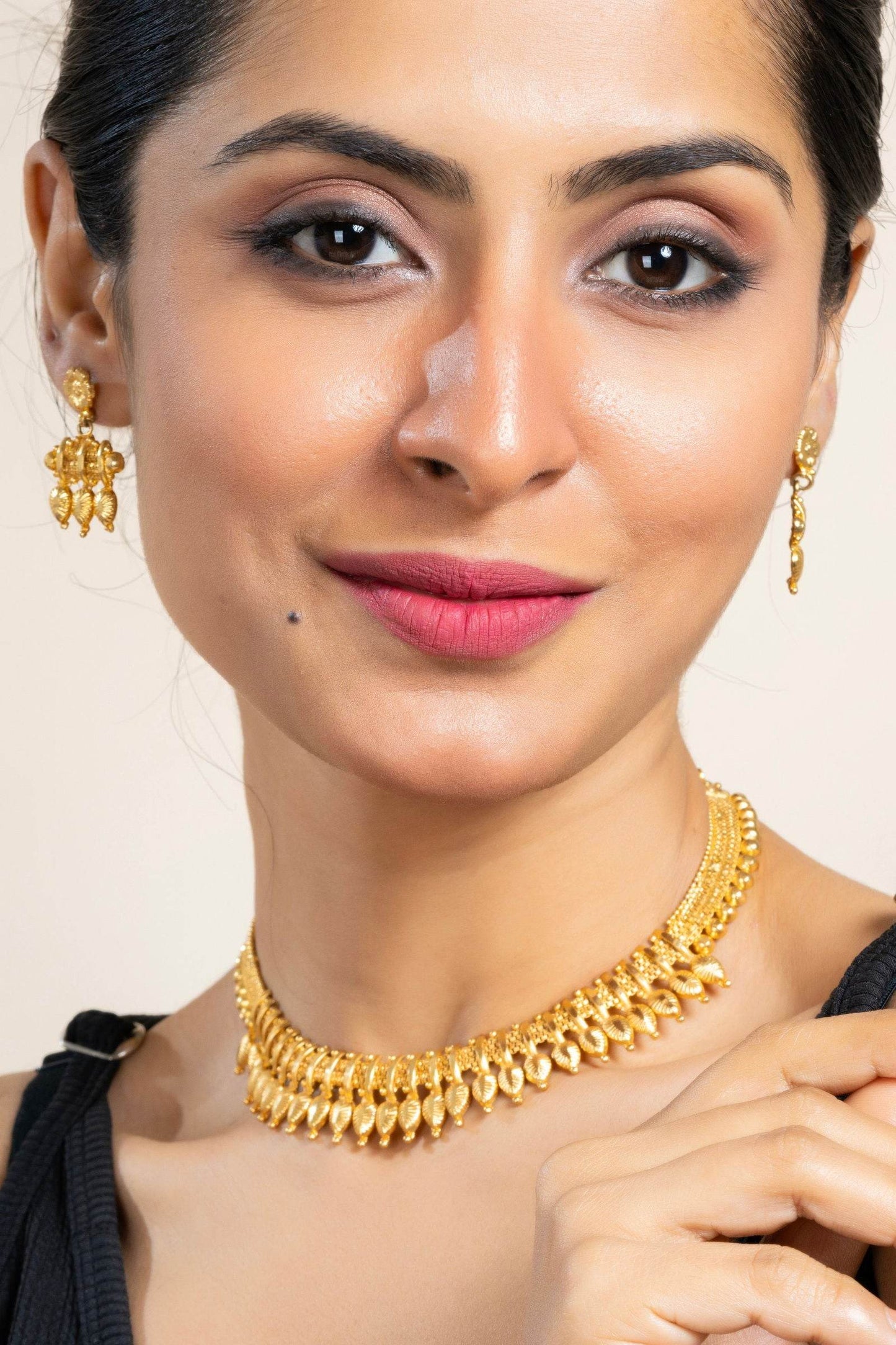 Gold Plated Leaf Necklace with Matching Stud Earrings Jewelry Set - Exquisite Jewelry - Lookandadorn.com