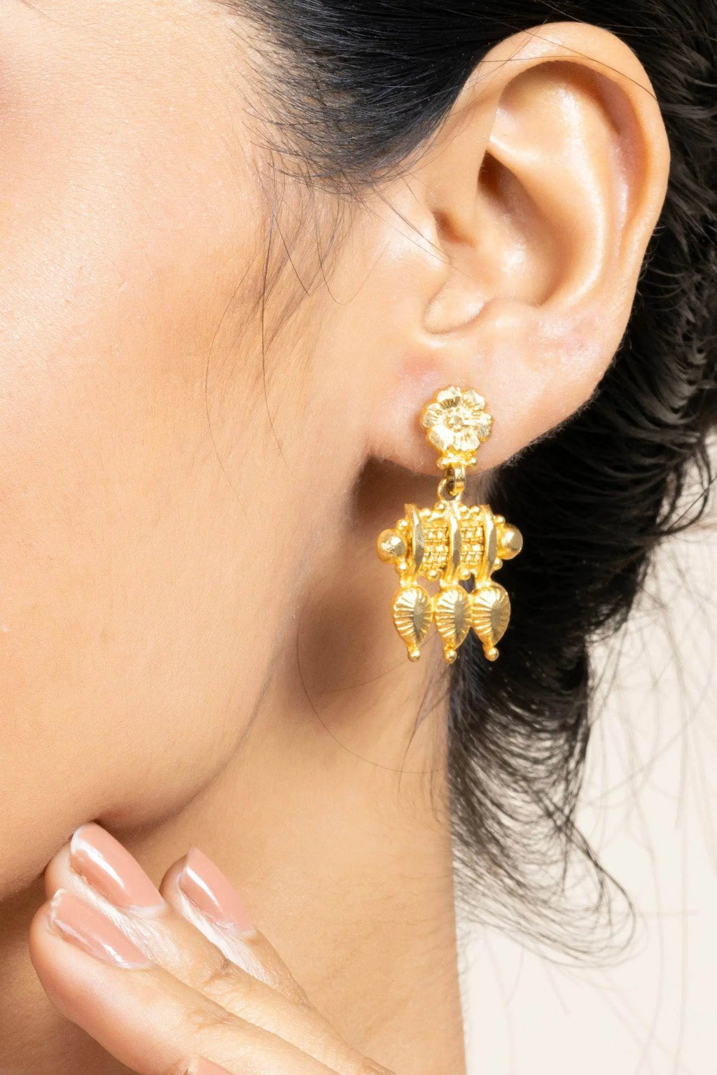 Gold Plated Leaf Necklace with Matching Stud Earrings Jewelry Set - Exquisite Jewelry - Lookandadorn.com
