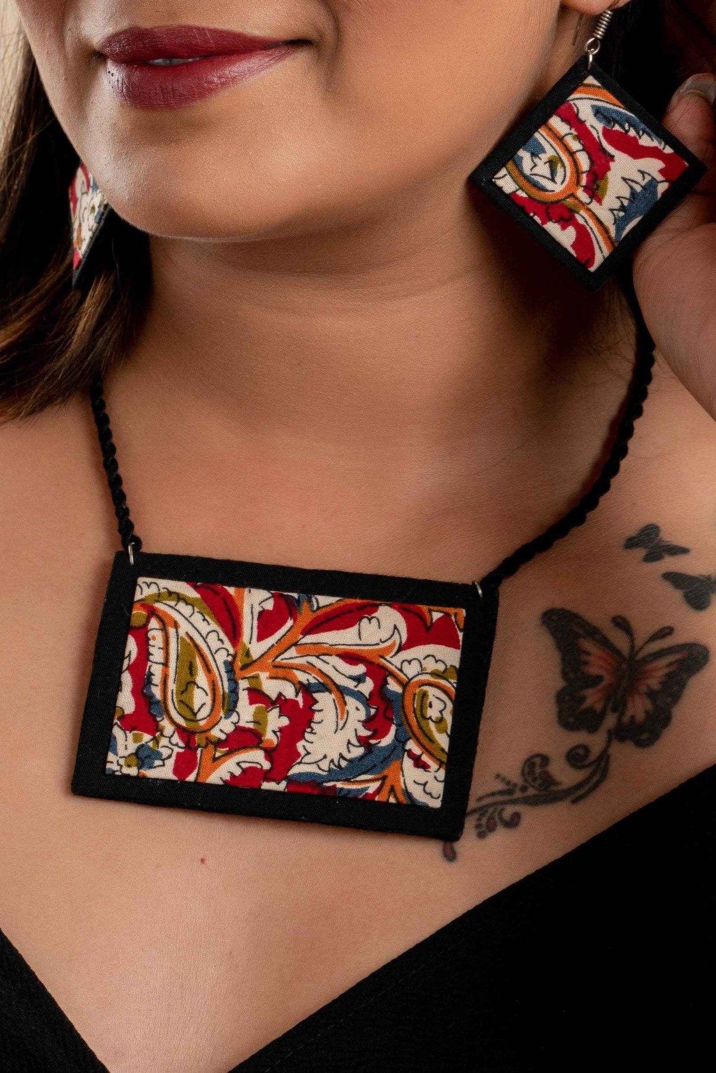 Handcrafted Red Black Kalamkari Fabric Necklace Set with Adjustable Dori and Earrings for Women - Lookandadorn.com