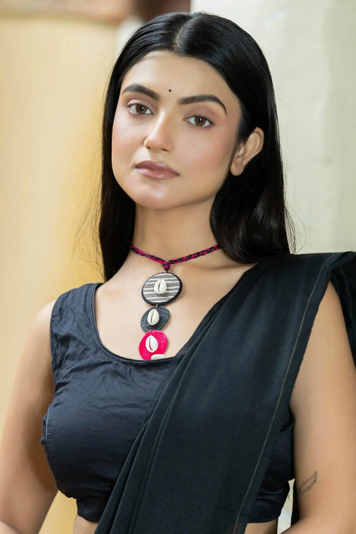 Handmade Black Gray Pink Jute Cowrie Fabric Choker Necklace Sets with Matching Earrings - Lookandadorn.com