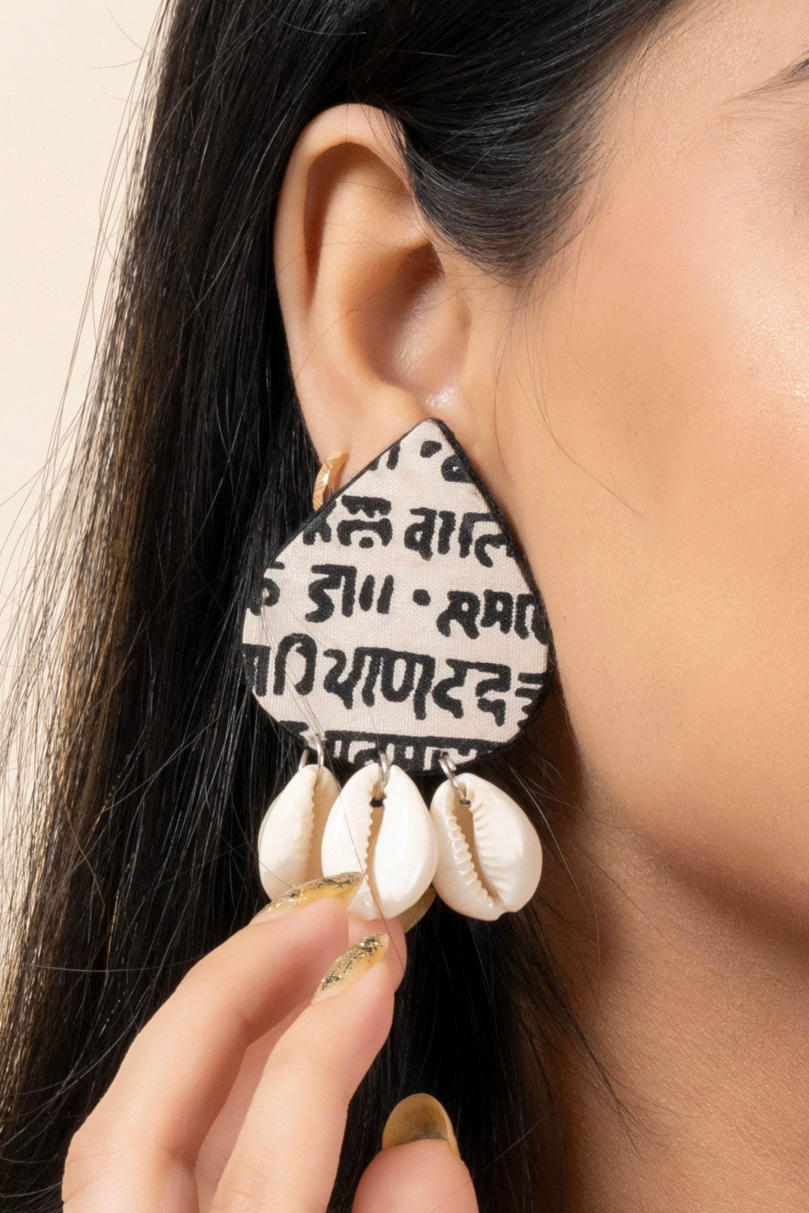 Unique Handmade Black and White Scripted Fabric Cowrie Stud Earrings - Unique Quirky Jewelry Accessory - Lookandadorn.com