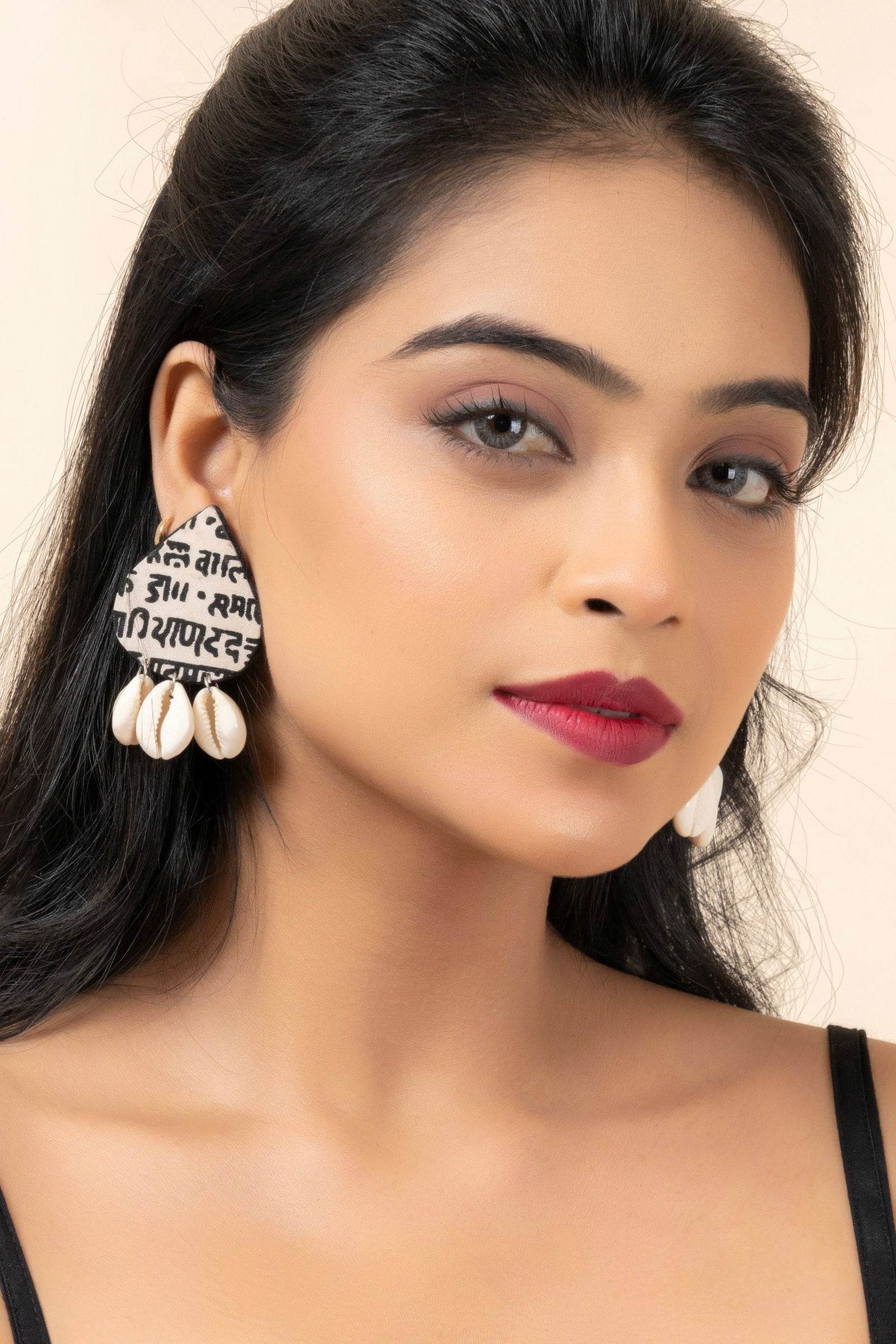 Unique Handmade Black and White Scripted Fabric Cowrie Stud Earrings - Unique Quirky Jewelry Accessory - Lookandadorn.com
