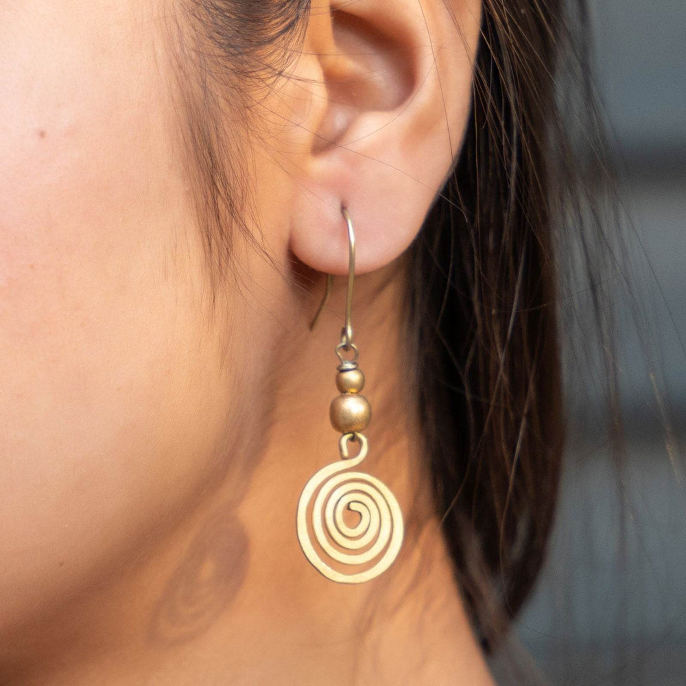 Handcrafted Lightweight Dokra Brass Round Spiral Earrings - Artisanal Spiral Design Jewelry Piece - Lookandadorn.com