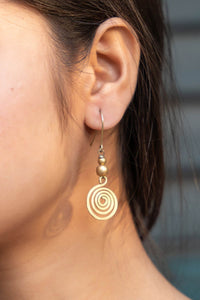Handcrafted Lightweight Dokra Brass Round Spiral Earrings - Artisanal Spiral Design Jewelry Piece - Lookandadorn.com