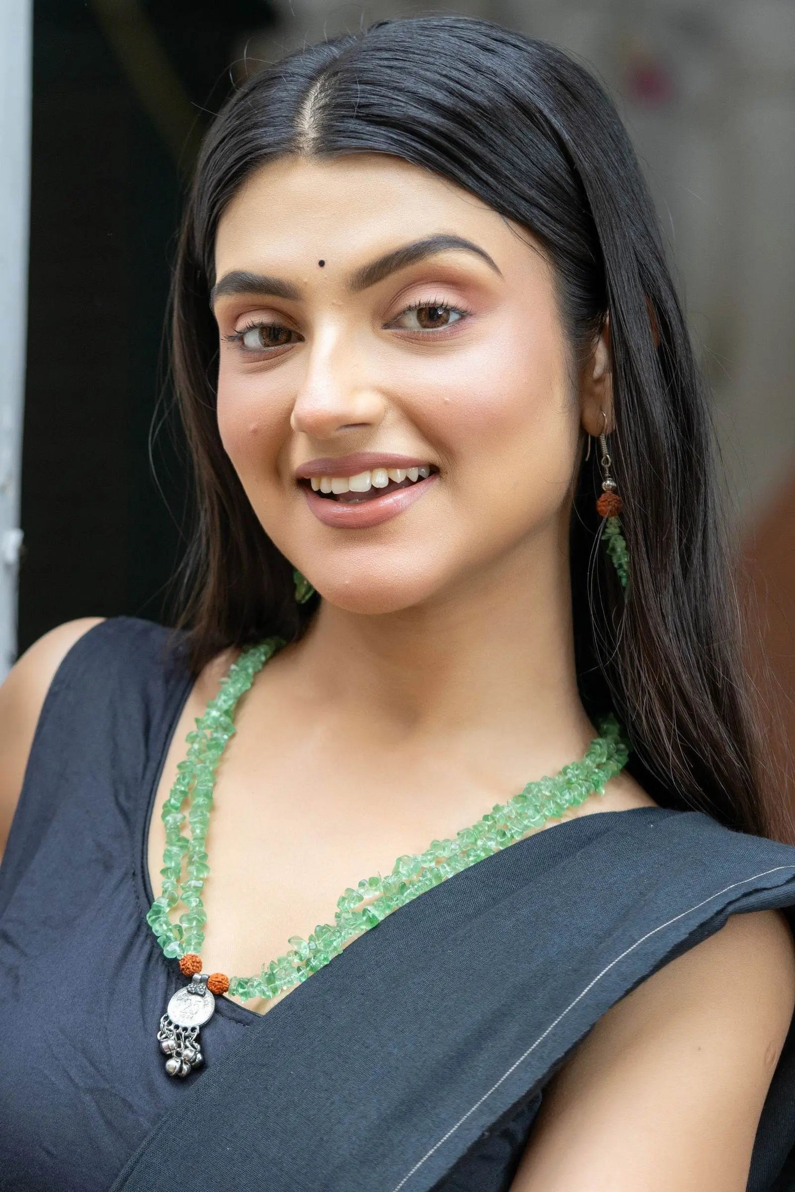 Handmade Green Stone Chips Rudraksh Coin Necklace with Earrings Jewelry Set - Lookandadorn.com