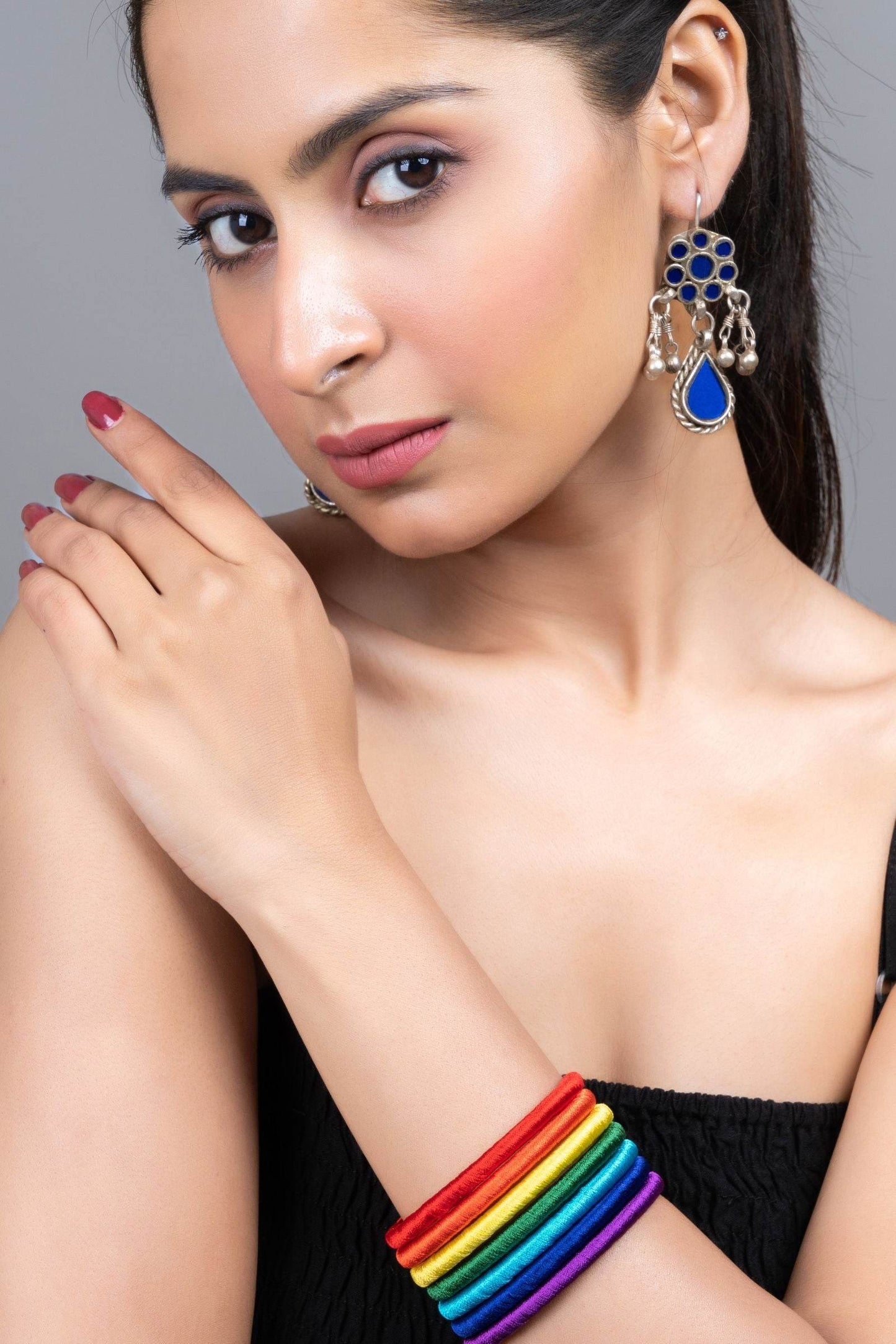Handmade Set of 7 Colorful Silk Thread Rainbow Bangles - Unique, Vibrant Accessories - Lookandadorn.com