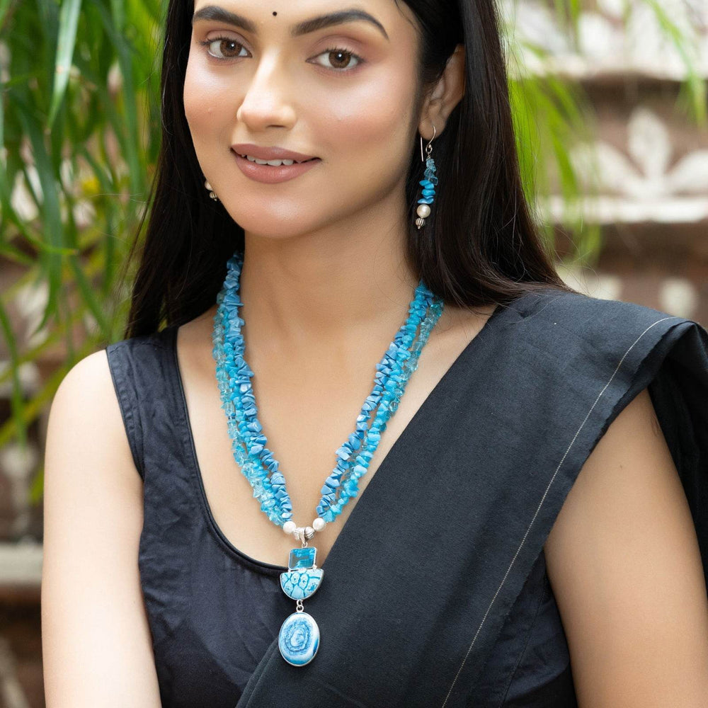 Handmade Shades of Blue Semi Precious Agate Stone Chips Necklace and Earrings Jewelry Set - Lookandadorn.com