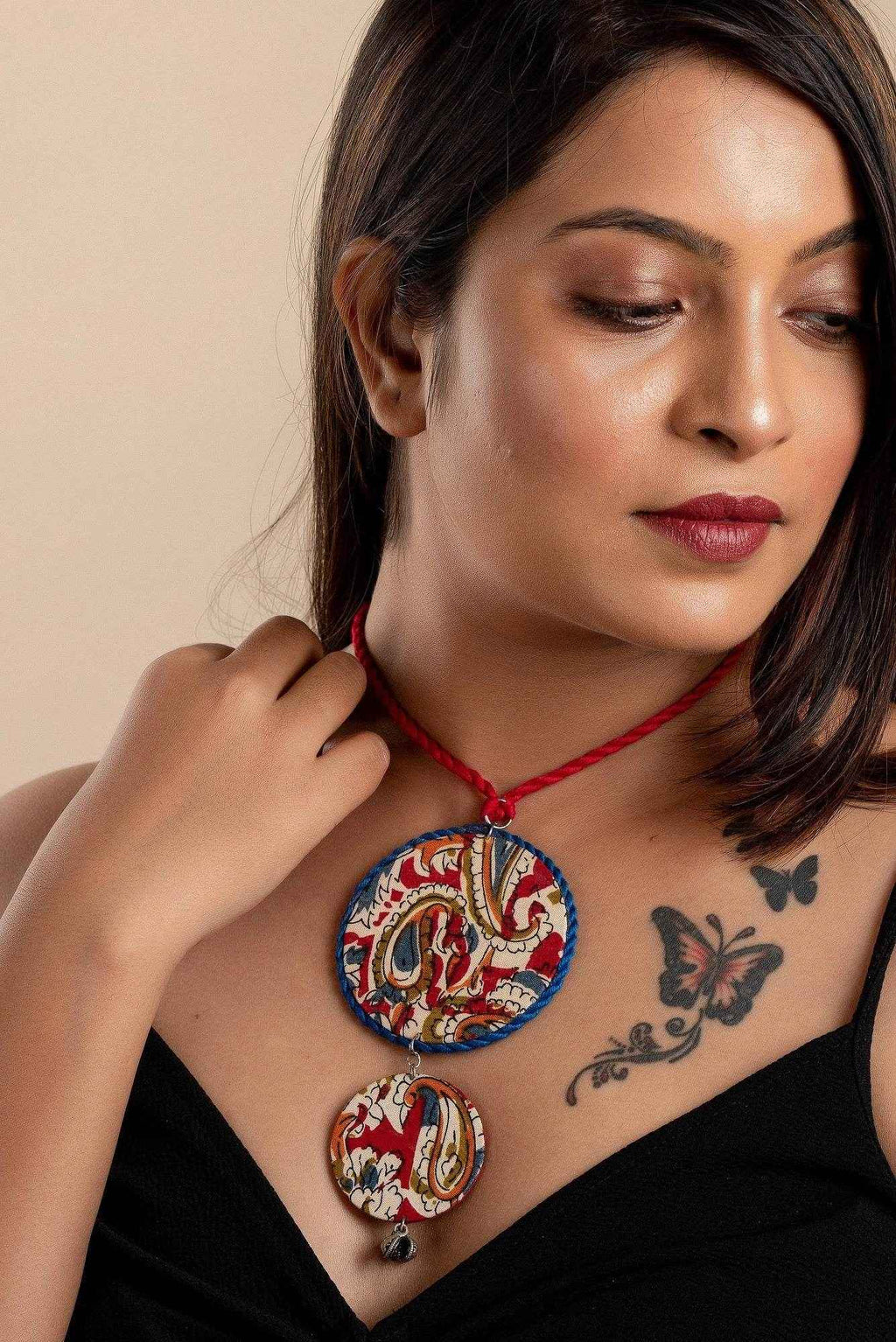 Multicolor Kalamkari Necklace - Handcrafted Cotton Fabric Jewelry for Women, Unique & Lightweight - Lookandadorn.com