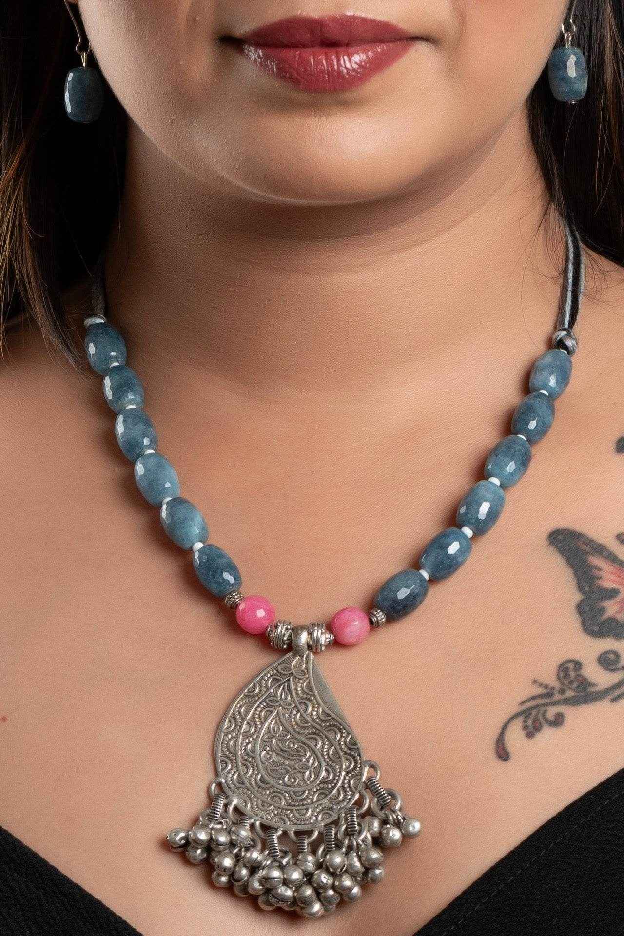 Handmade Jewelry With Pink Powder Blue Jade Stones & German Silver Ghunghroo Pendant Necklace Set with Earrings - Lookandadorn.com