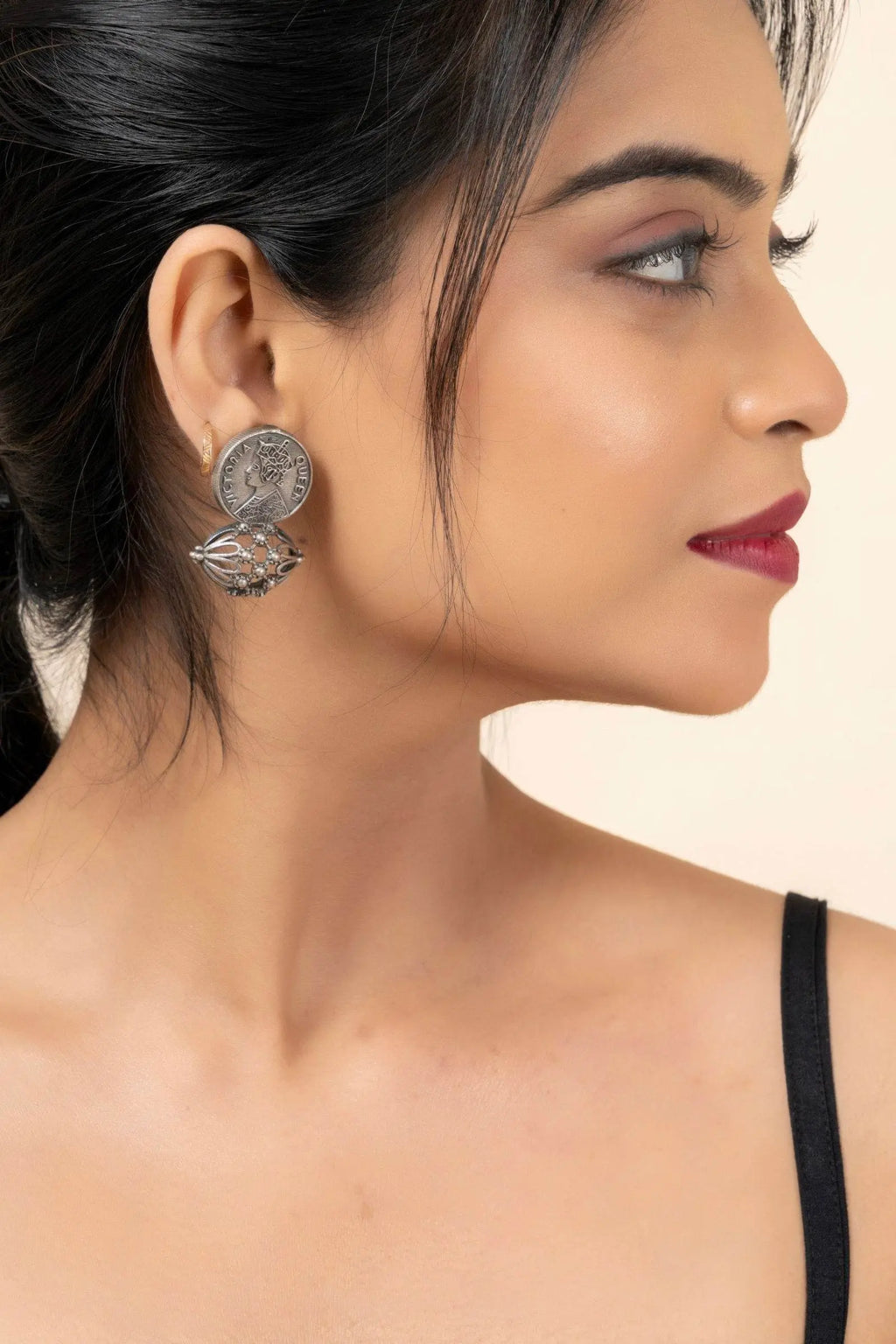Oxidized Silver Replica Queen Victoria Stud Earrings with Intricate Detail for Daily Wear - Lookandadorn.com