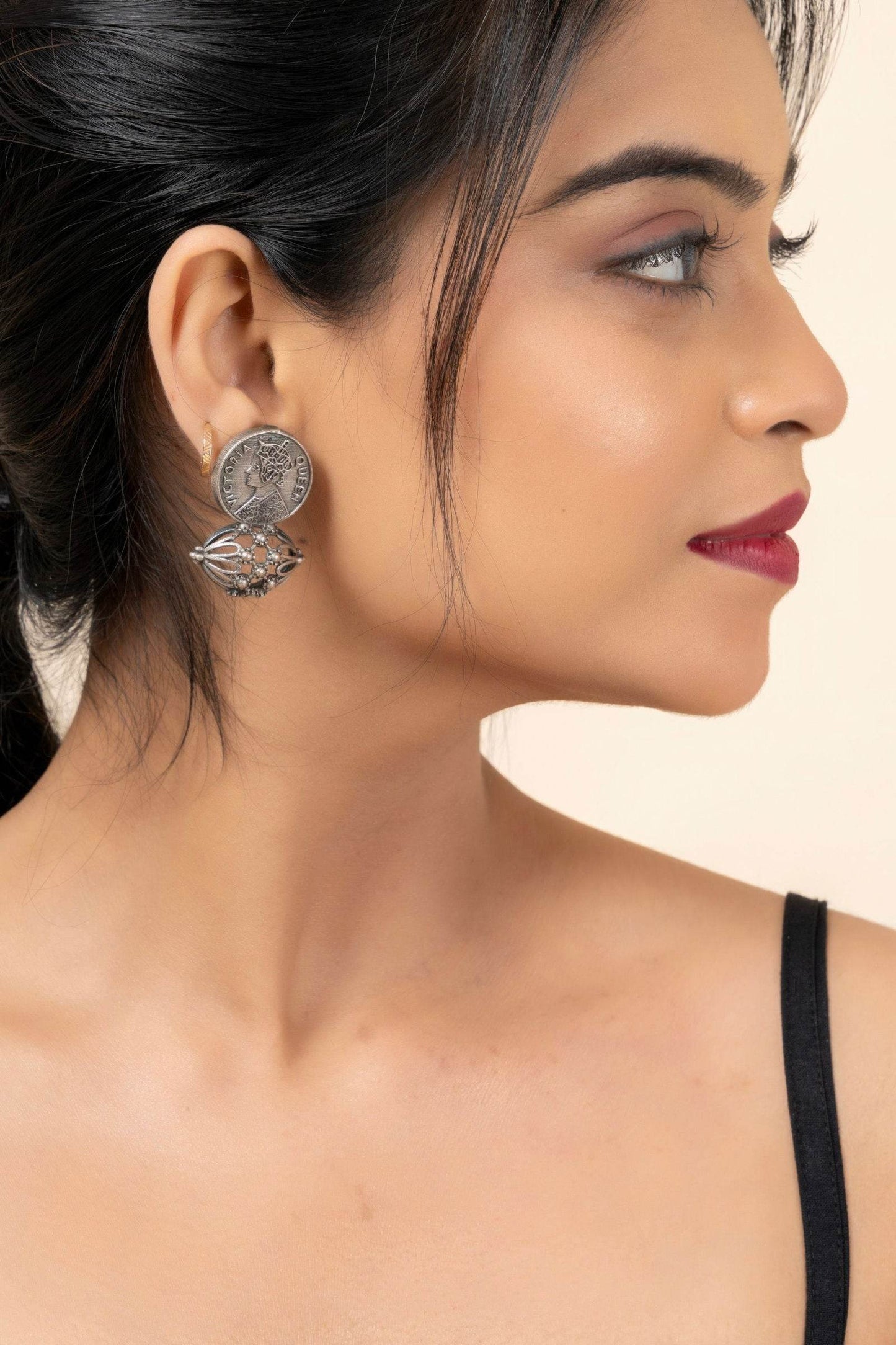 Oxidized Silver Replica Queen Victoria Stud Earrings with Intricate Detail for Daily Wear - Lookandadorn.com