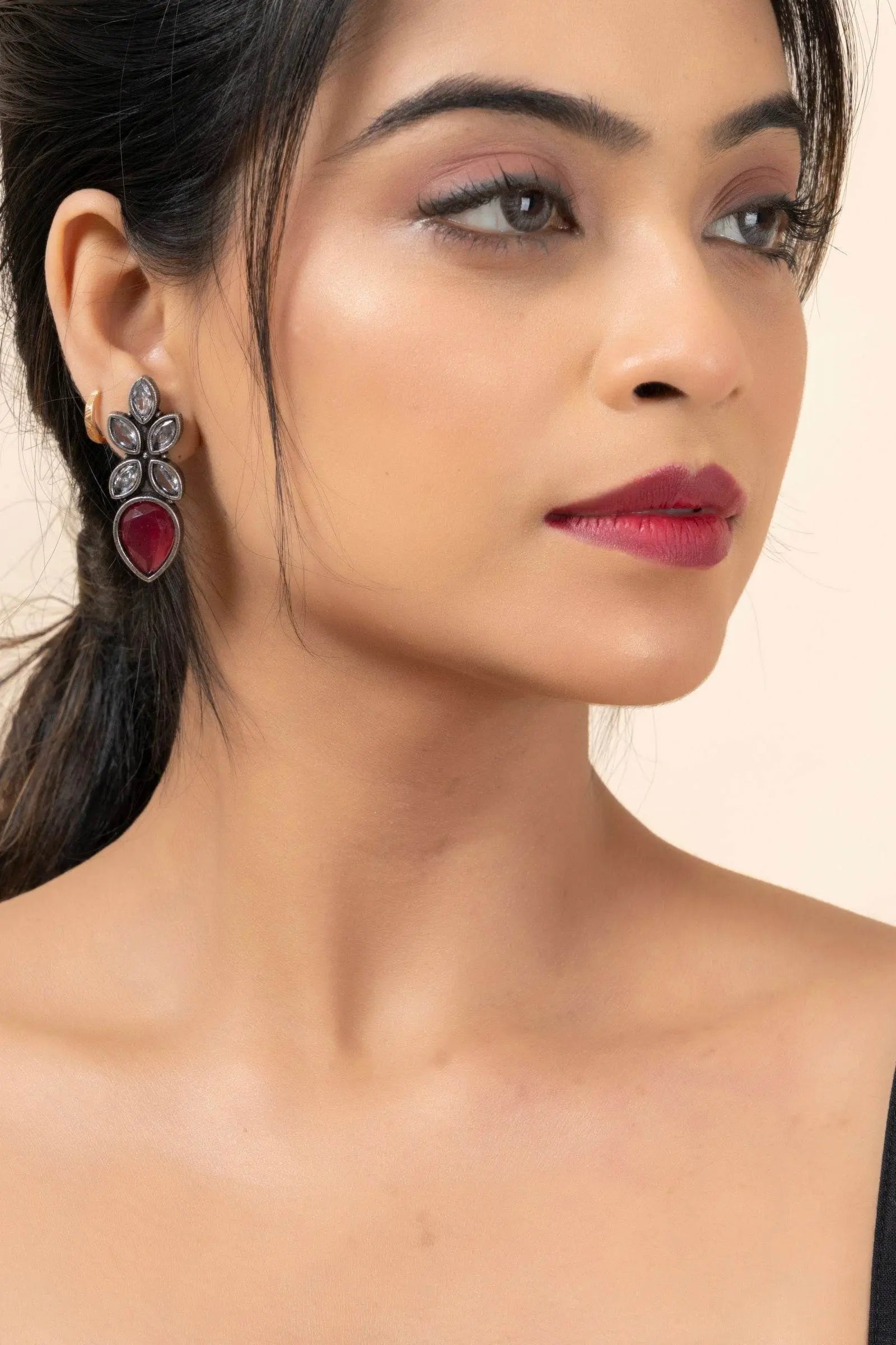 Oxidized Silver with White and Red Cubic Zirconia Stones Stud Earrings for Elegant Style - Lookandadorn.com