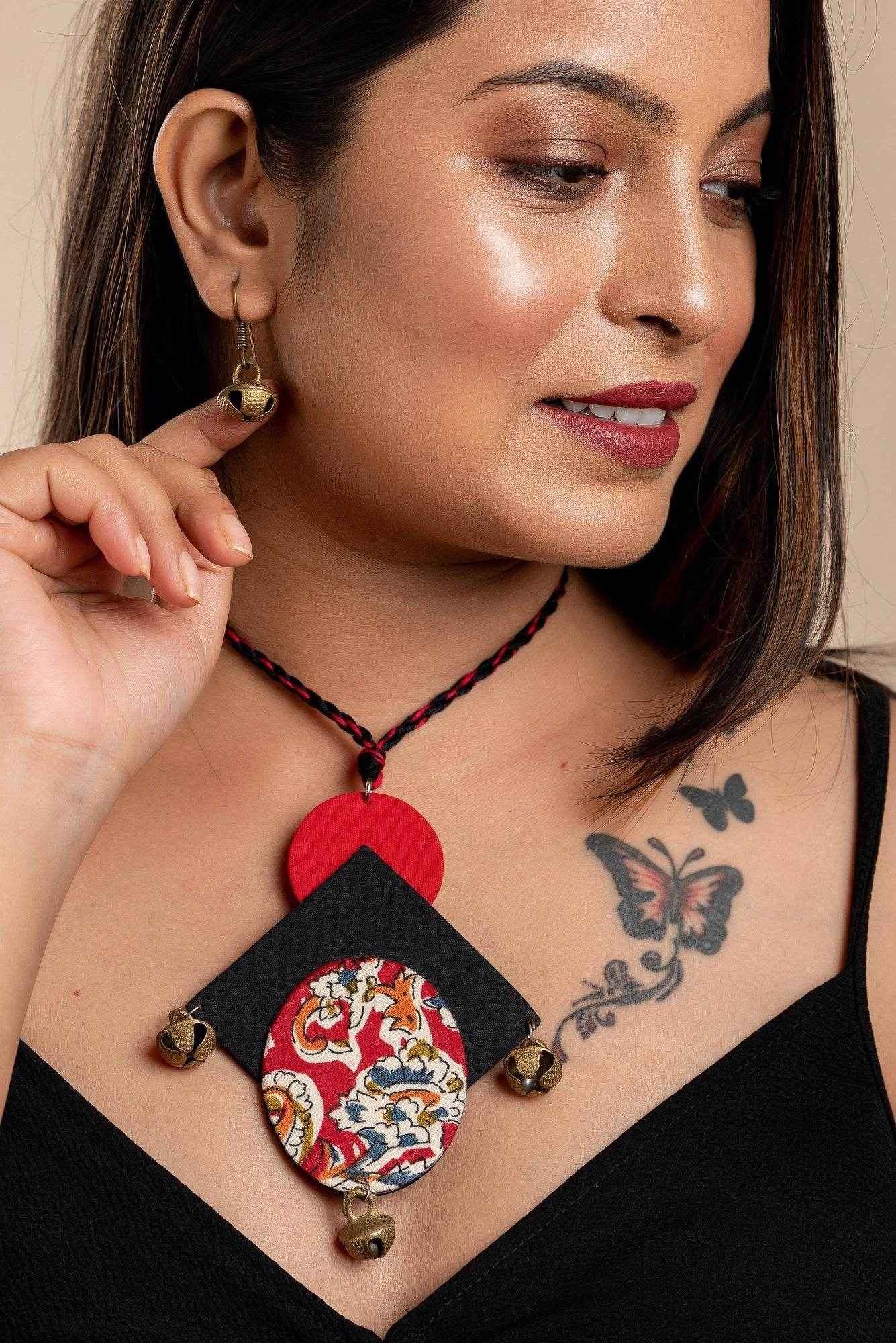 Red Black Kalamkari Necklace with Brass Ghungroo - Handcrafted Fabric Jewelry Set for Women - Lookandadorn.com